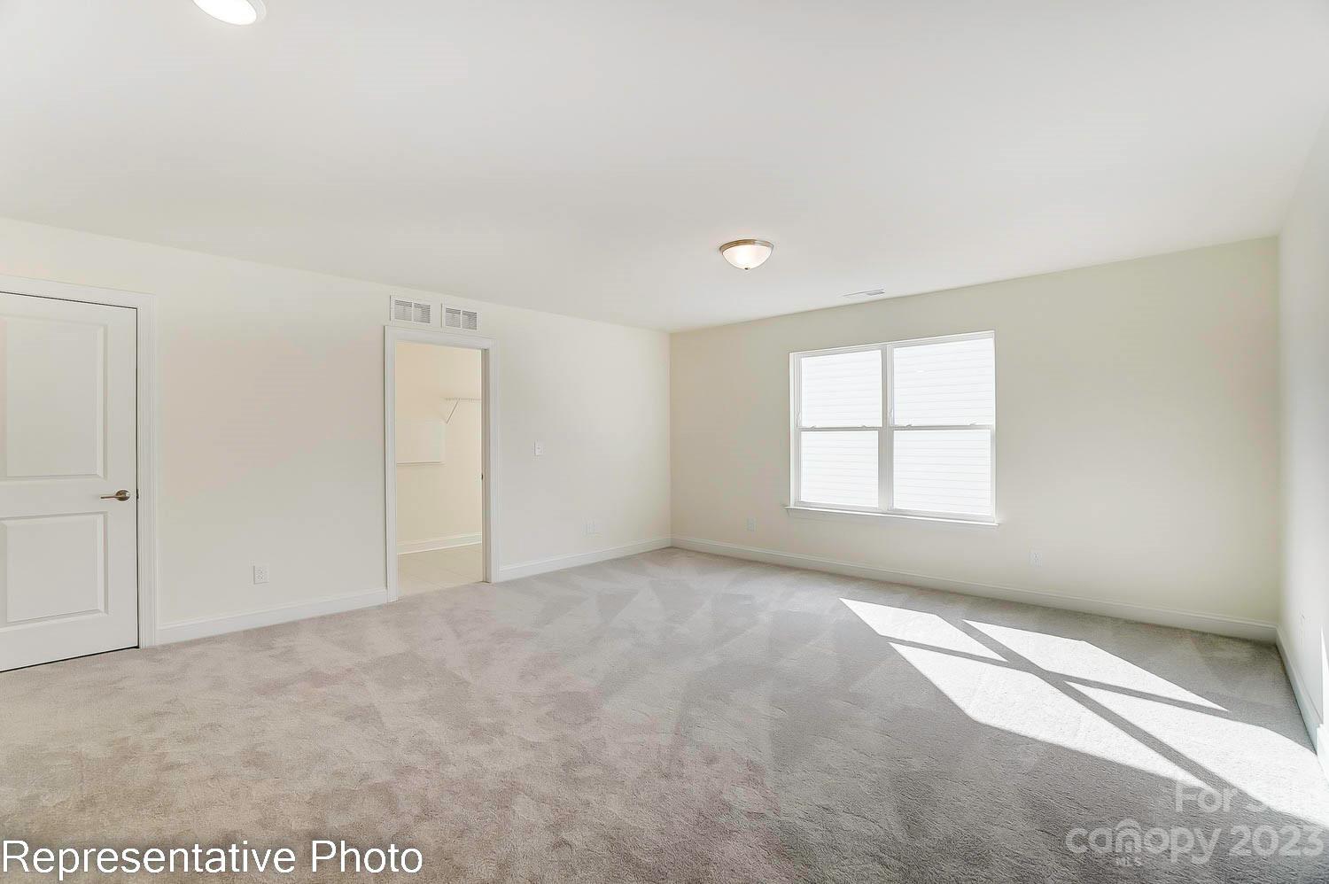 Hampton Woods - Residential