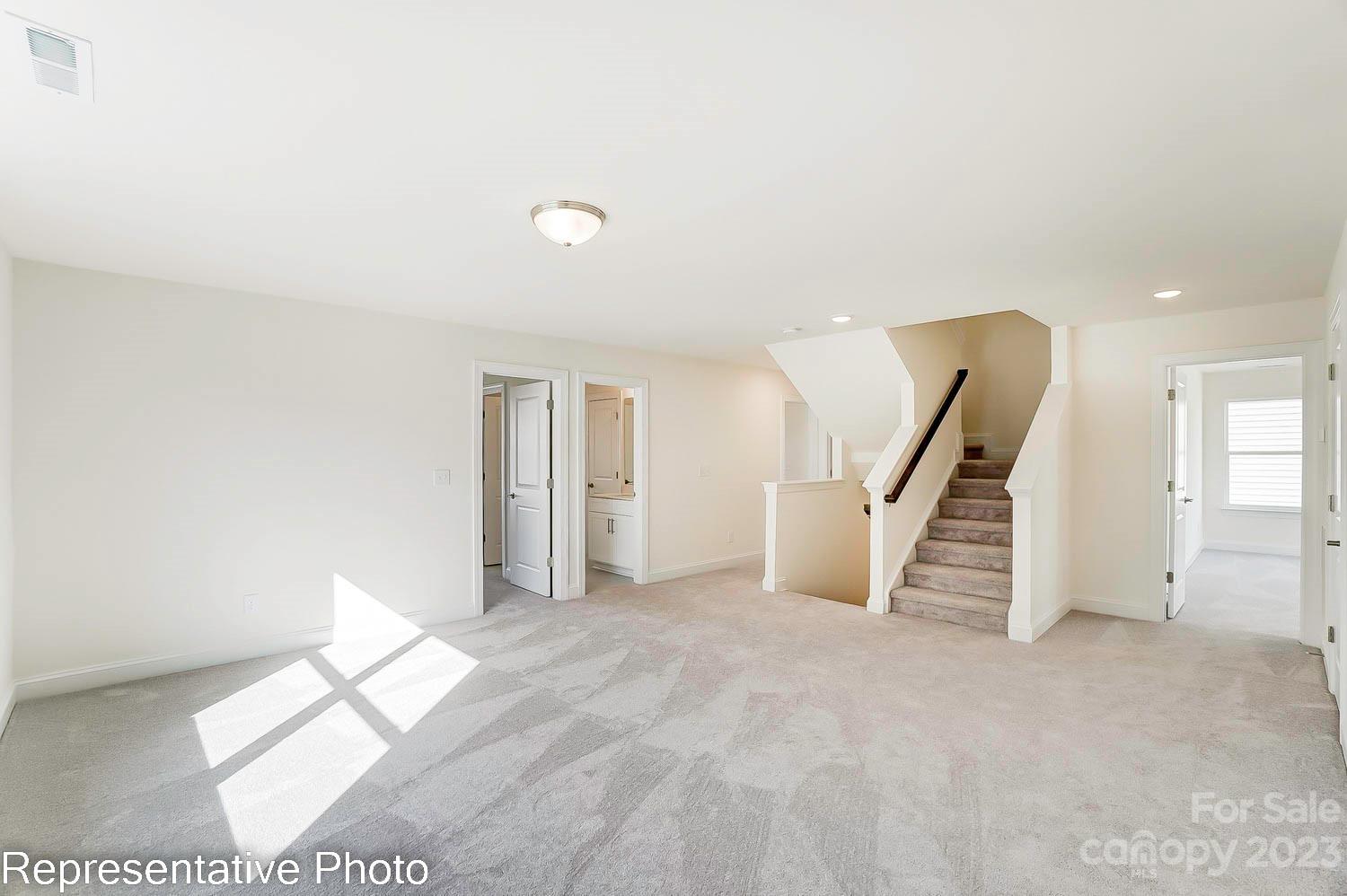 Hampton Woods - Residential