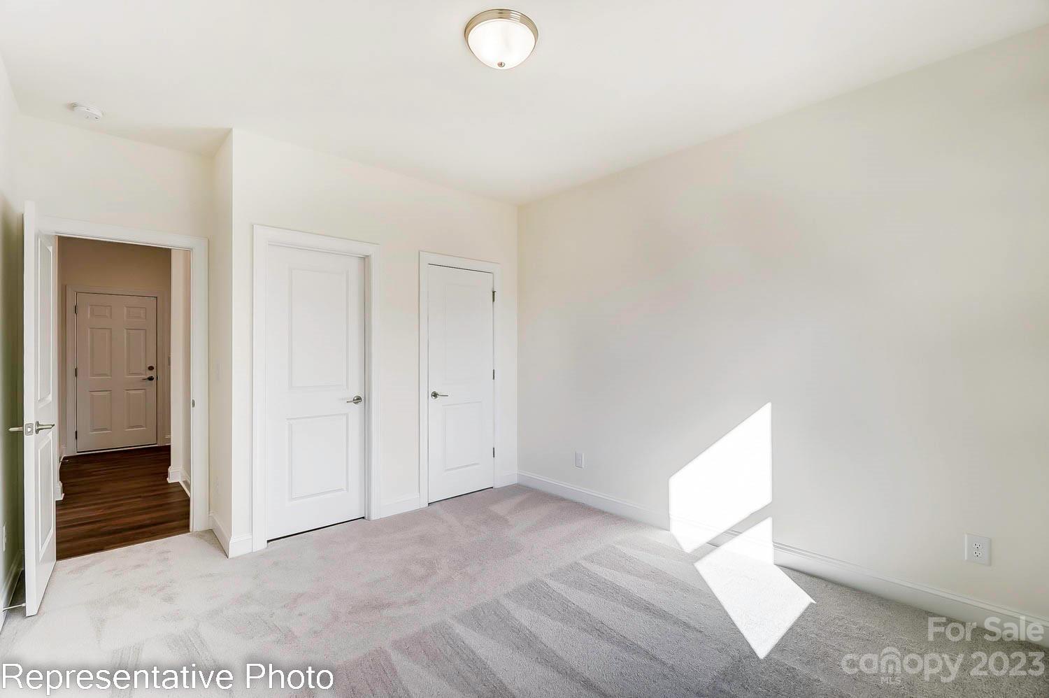 Hampton Woods - Residential