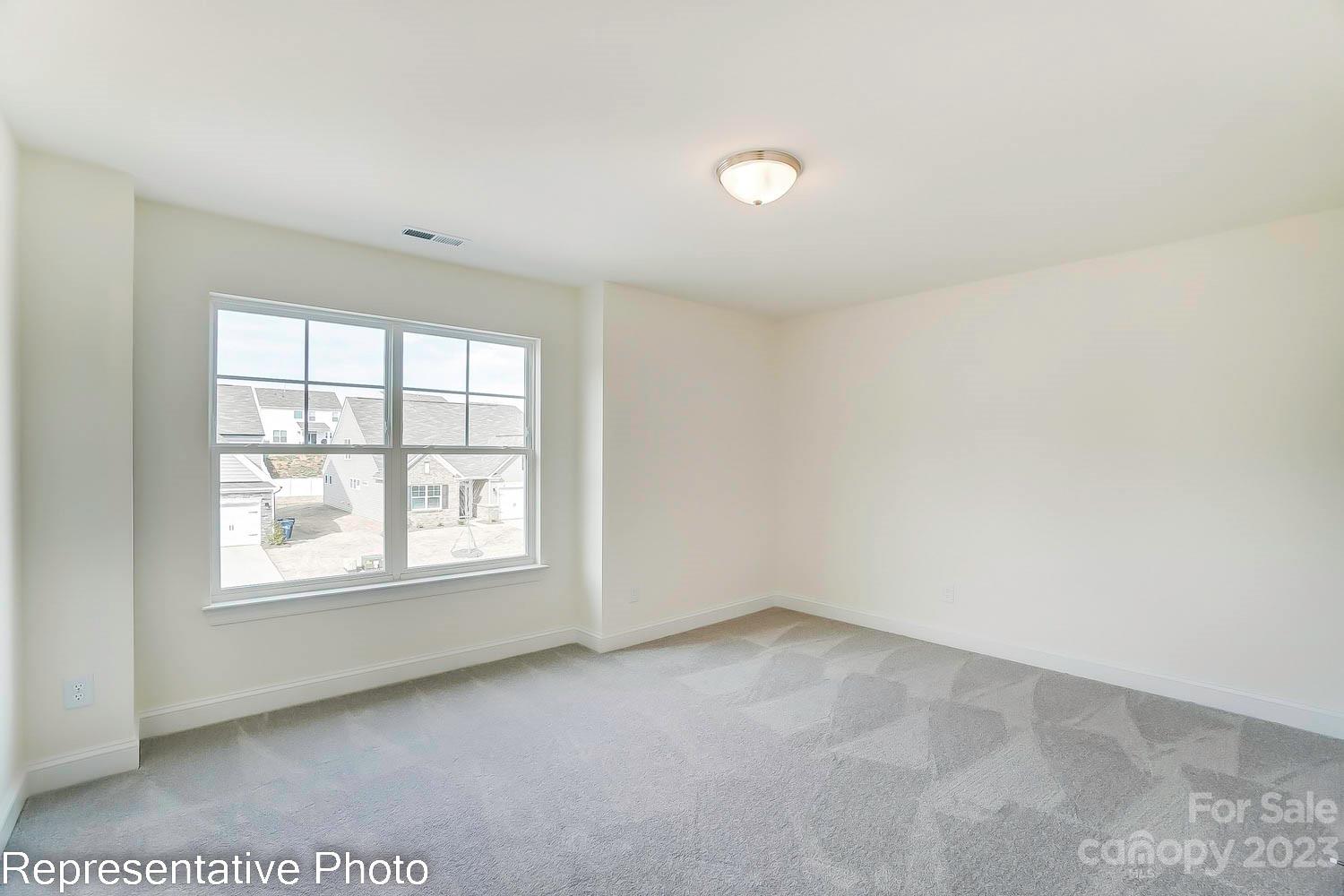 Hampton Woods - Residential