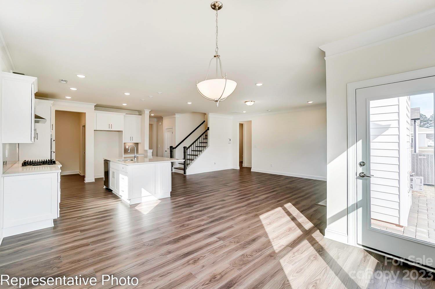 Hampton Woods - Residential