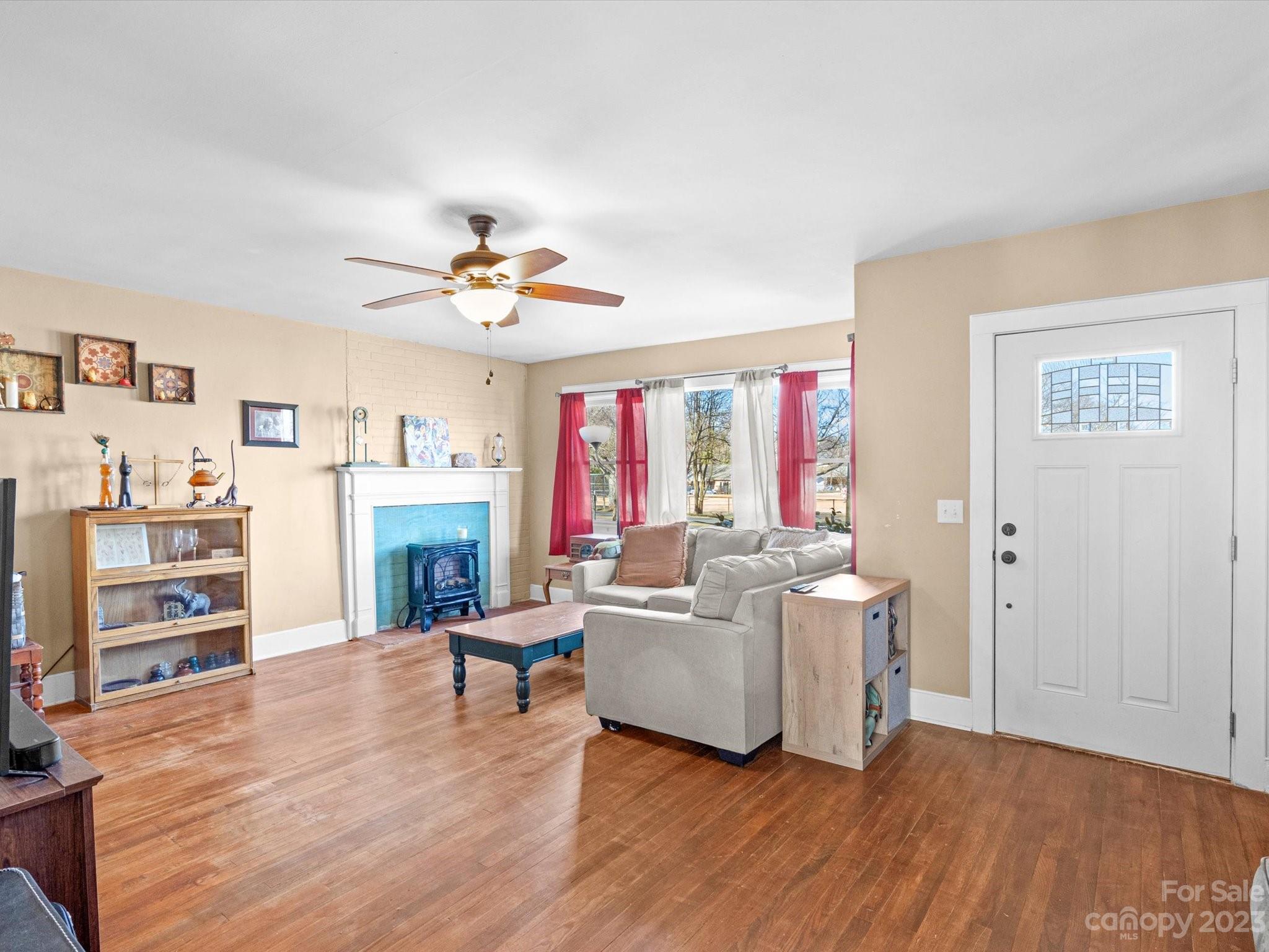 Sunset Park - Residential