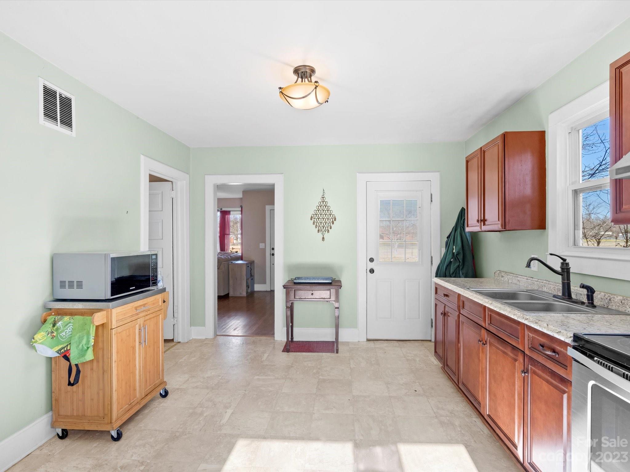 Sunset Park - Residential