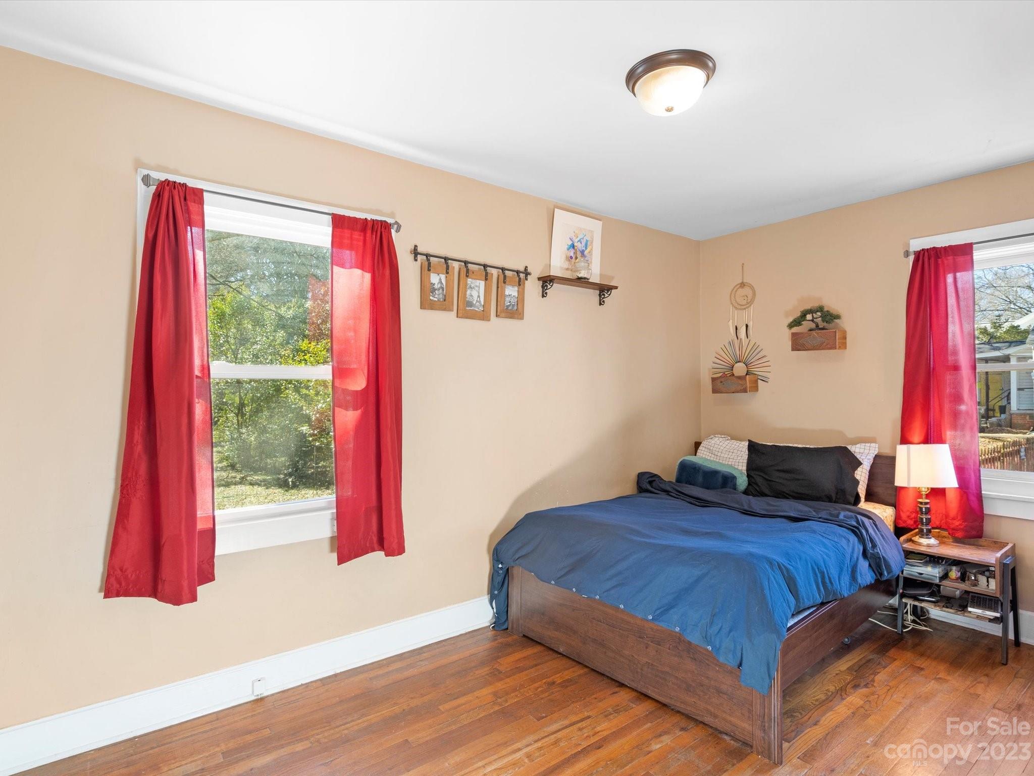 Sunset Park - Residential