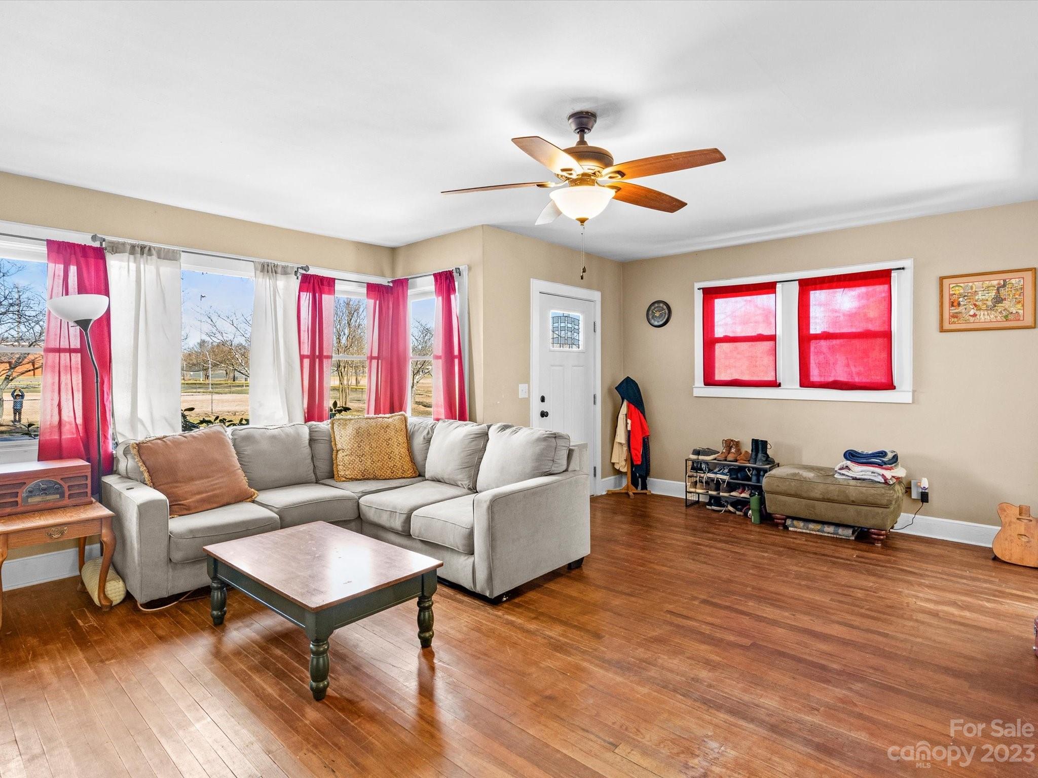 Sunset Park - Residential