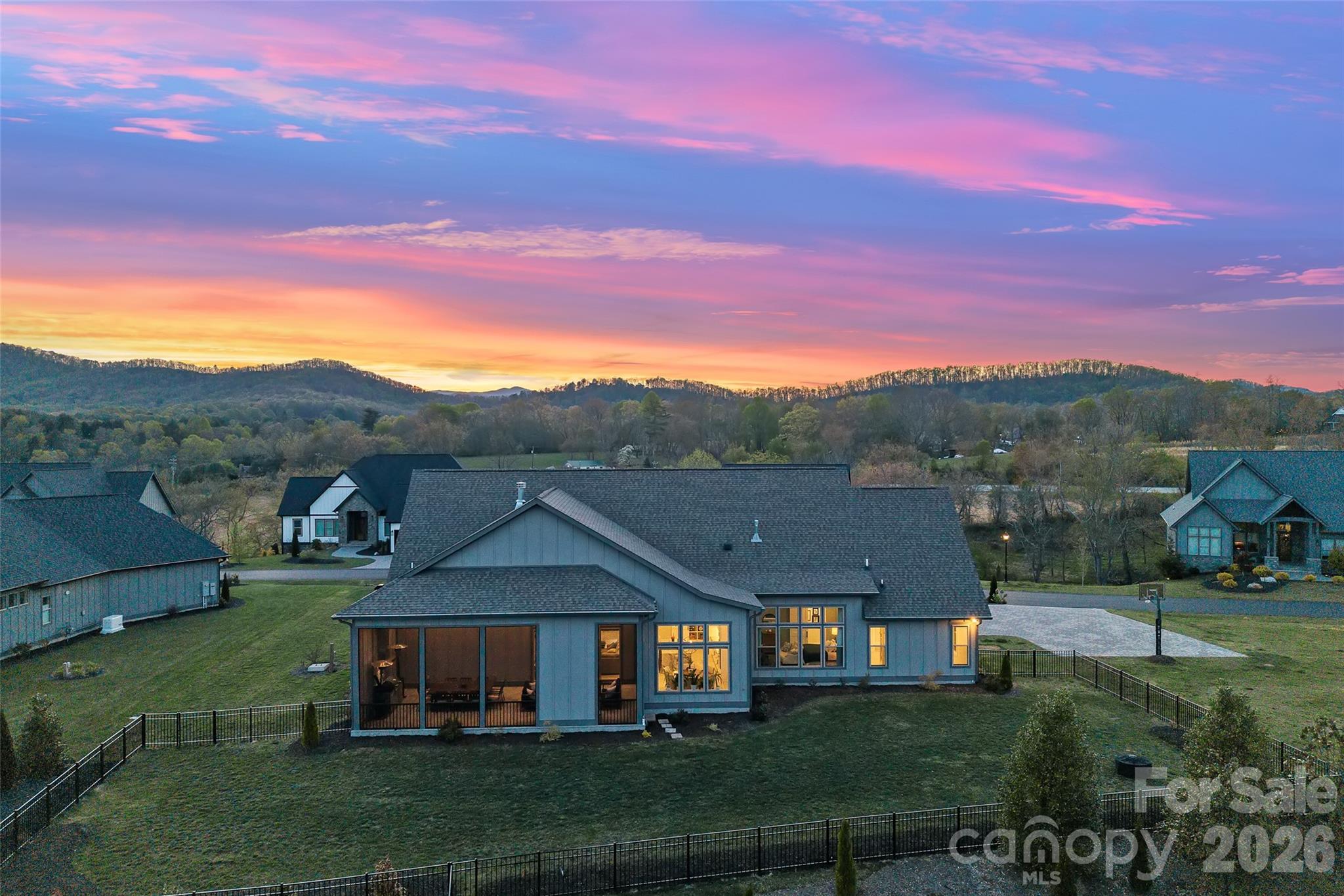 Mills River Crossing - Residential