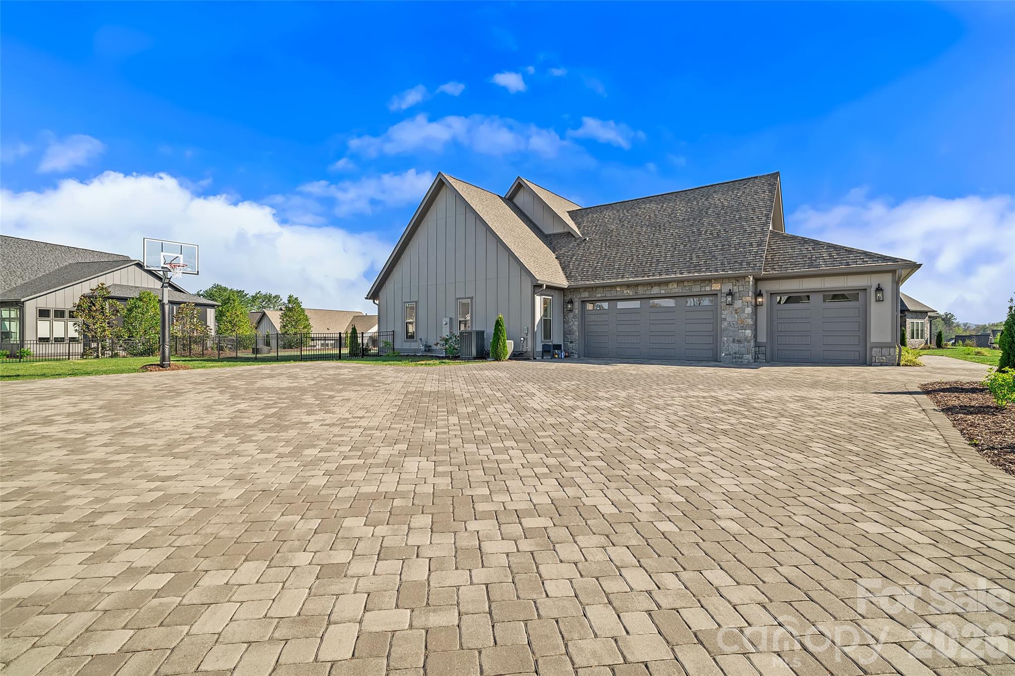 Mills River Crossing - Residential