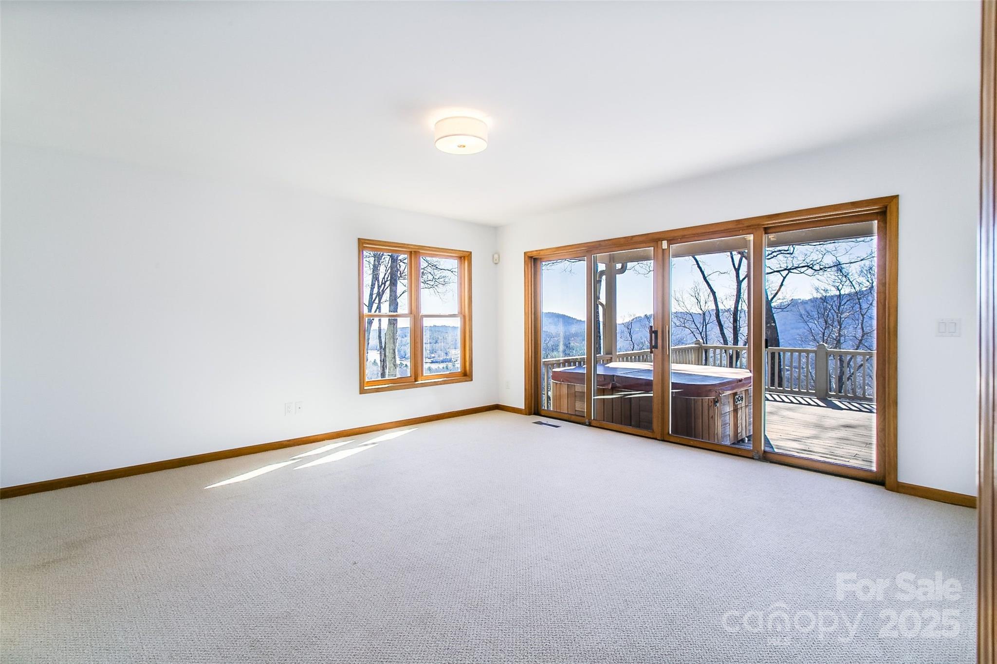 Lake Toxaway Estates - Residential