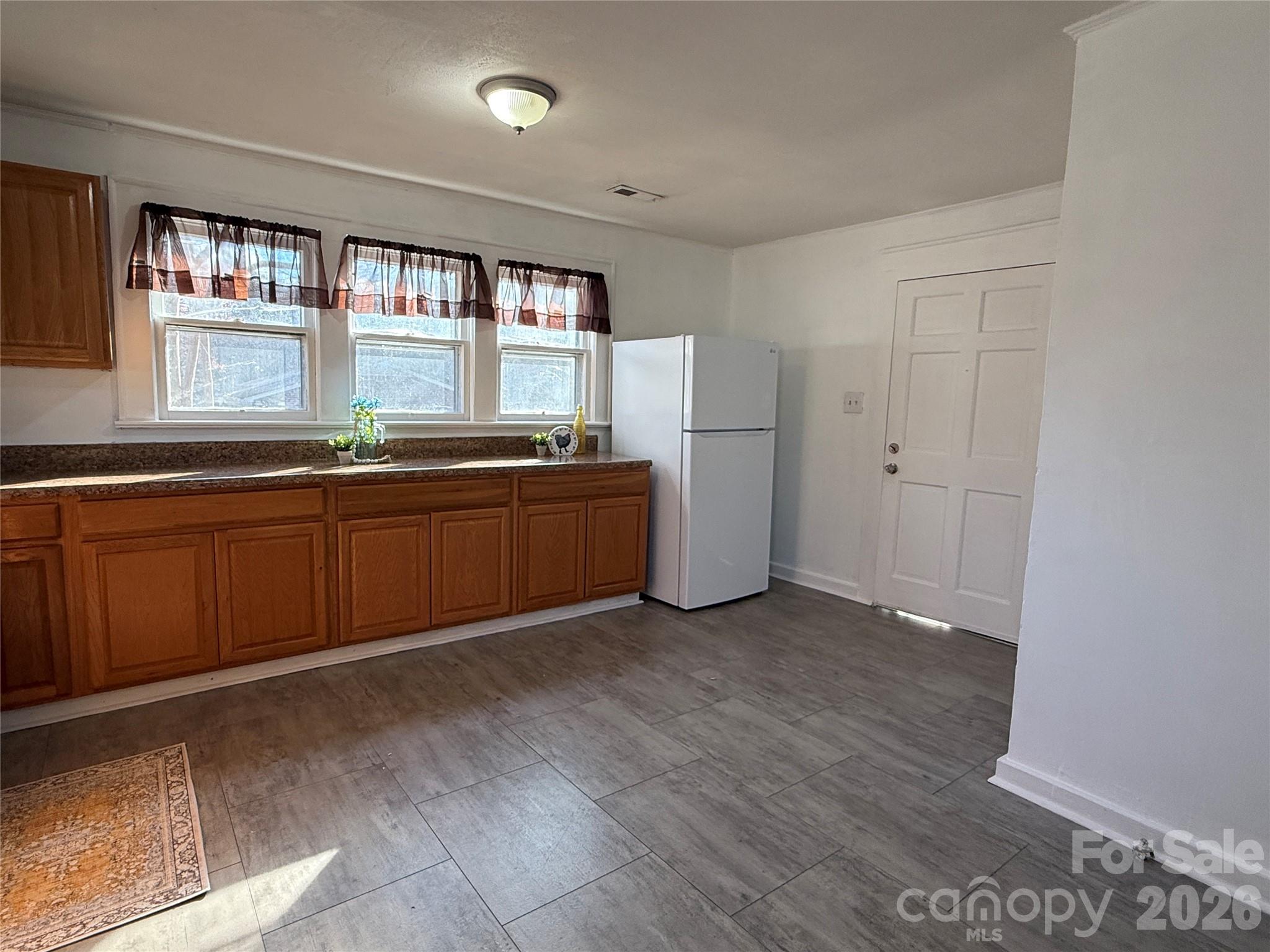 Hix Property - Residential