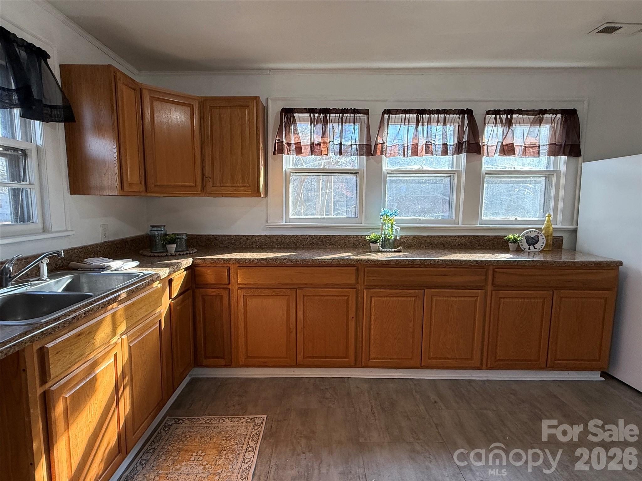 Hix Property - Residential