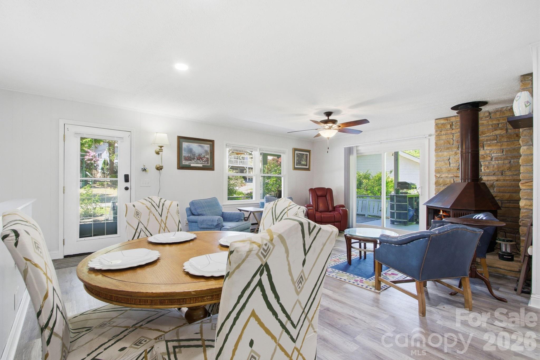 Linville Land Harbor - Residential