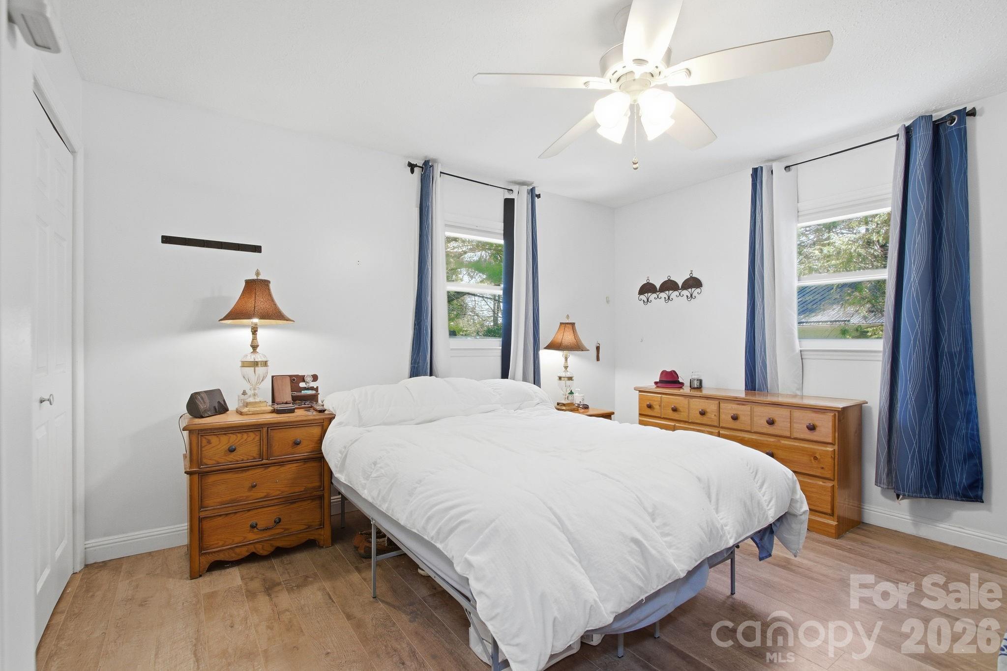 Linville Land Harbor - Residential