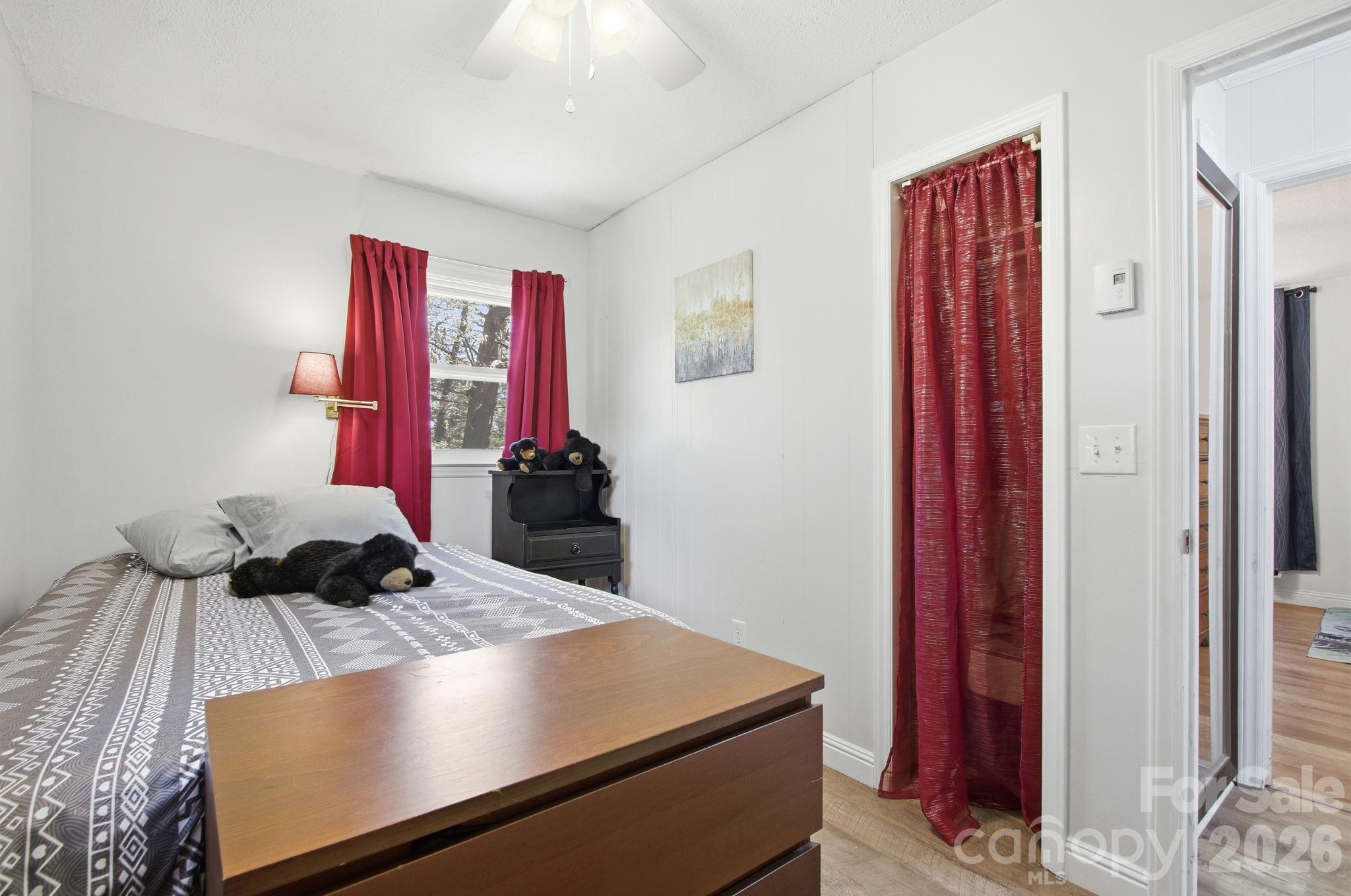 Linville Land Harbor - Residential
