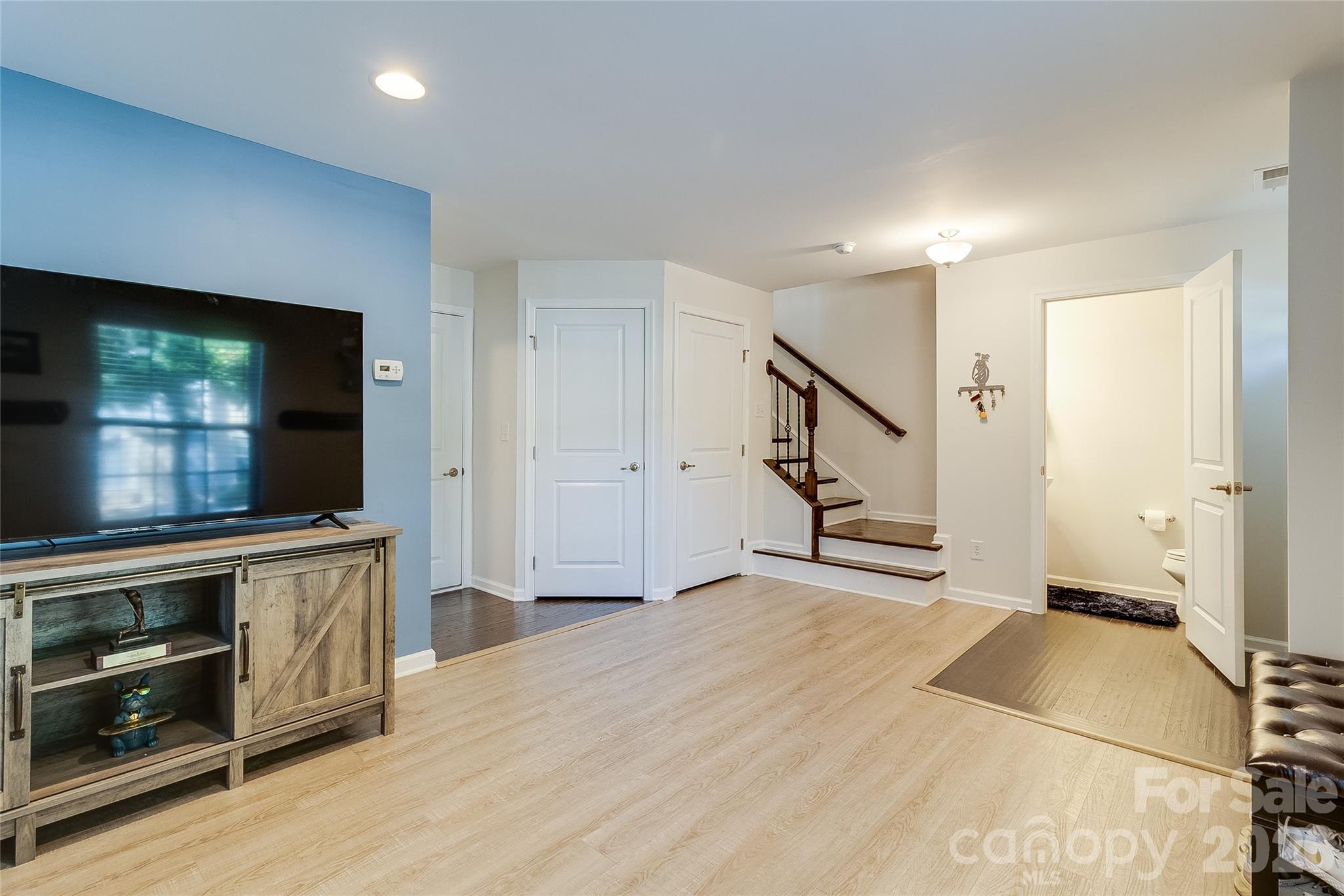 3022 Potomac River Parkway