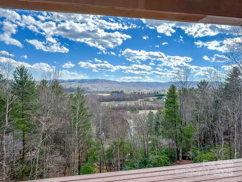 1018 Willow Ridge Drive Hendersonville NC 28739