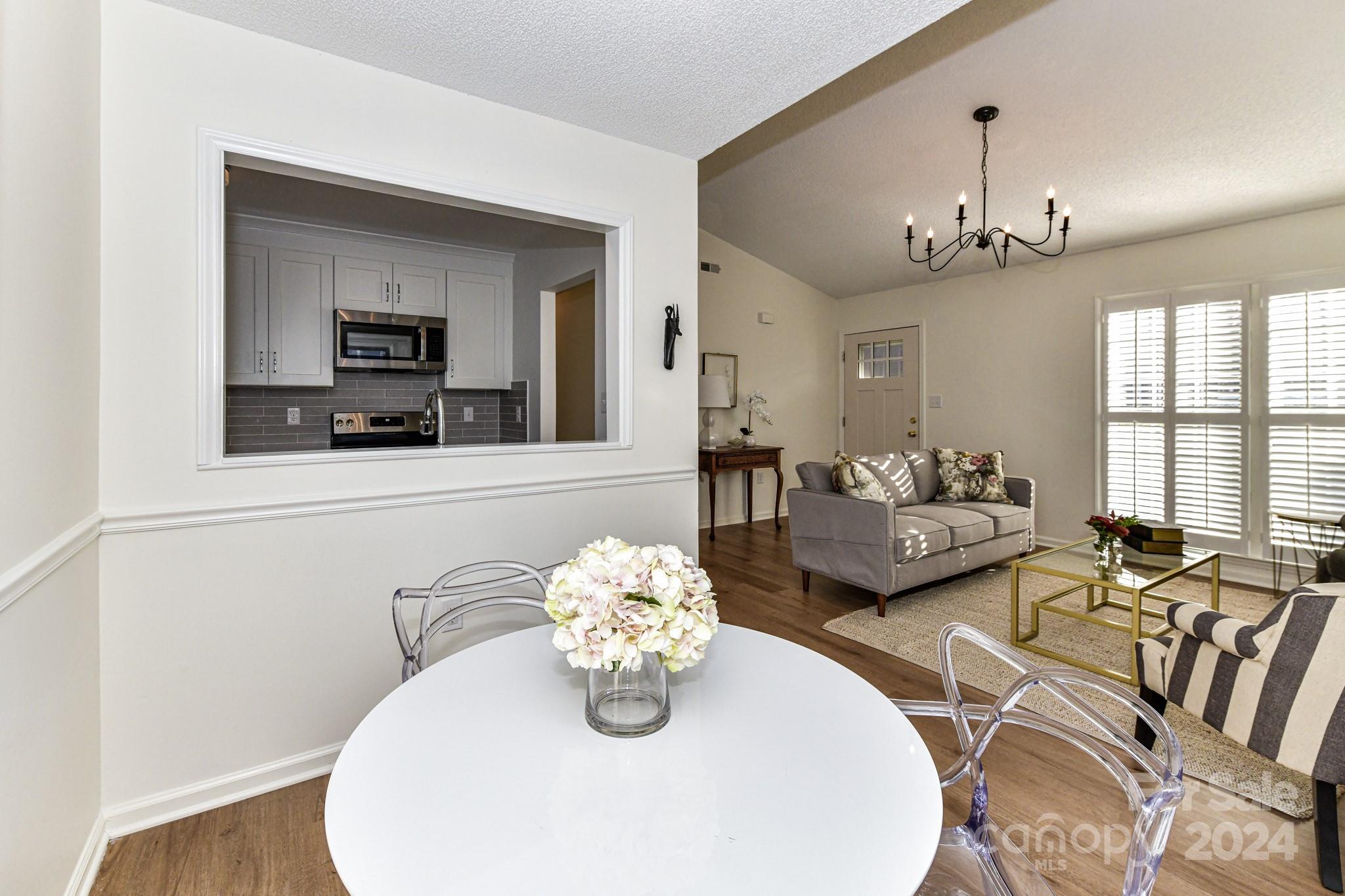 Candlewyck - Residential