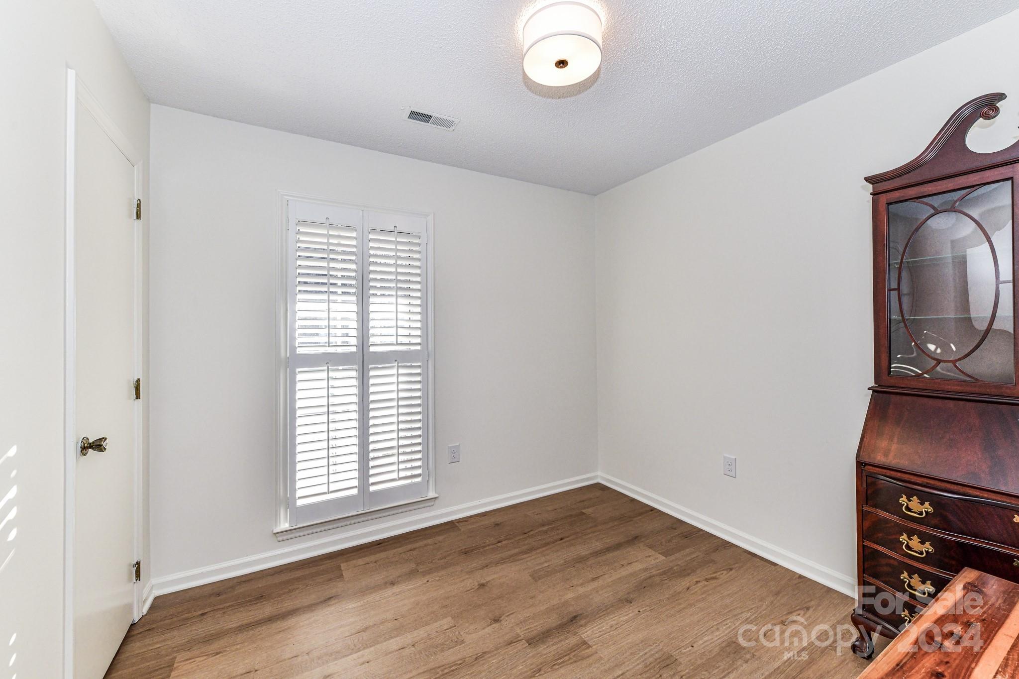 Candlewyck - Residential