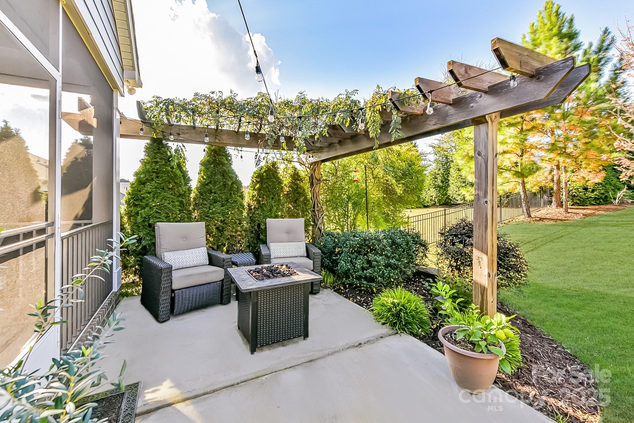 Cameron Creek - Residential