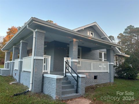 A home in Lawndale