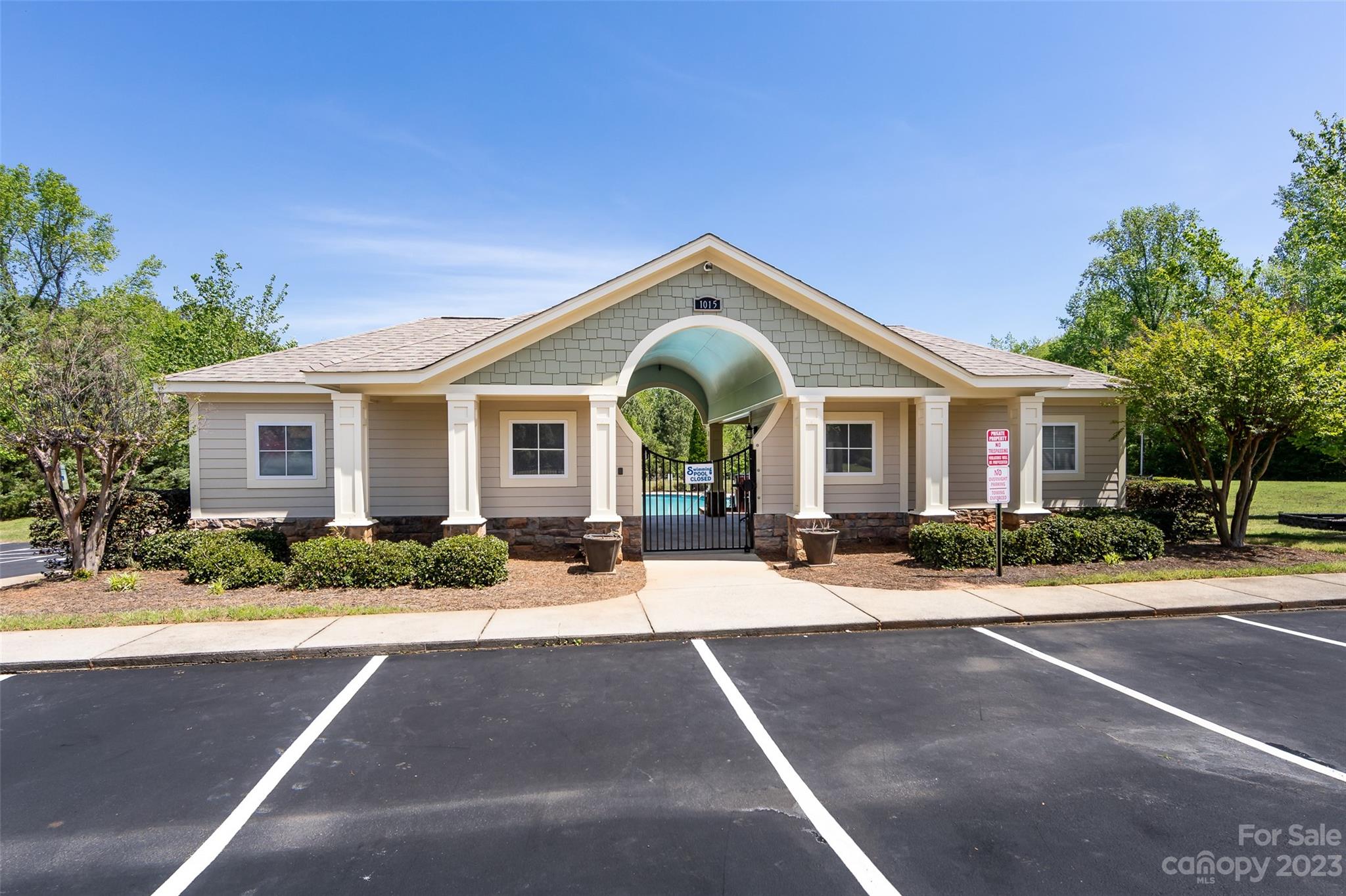 Shelly Woods - Residential