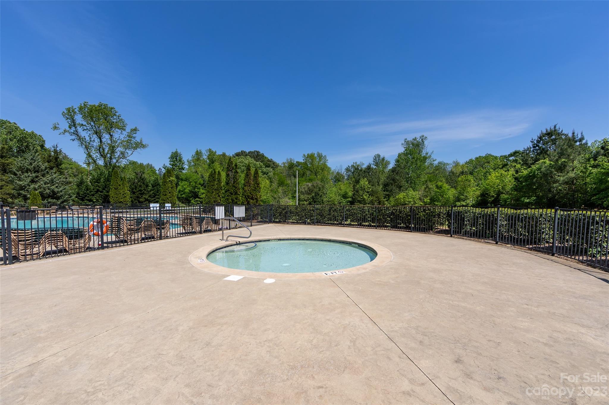 Shelly Woods - Residential