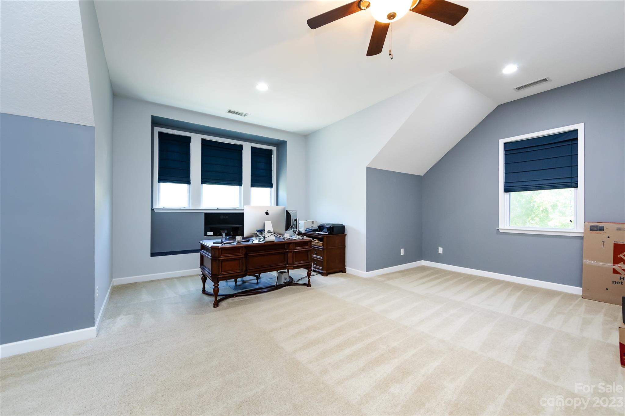 Shelly Woods - Residential