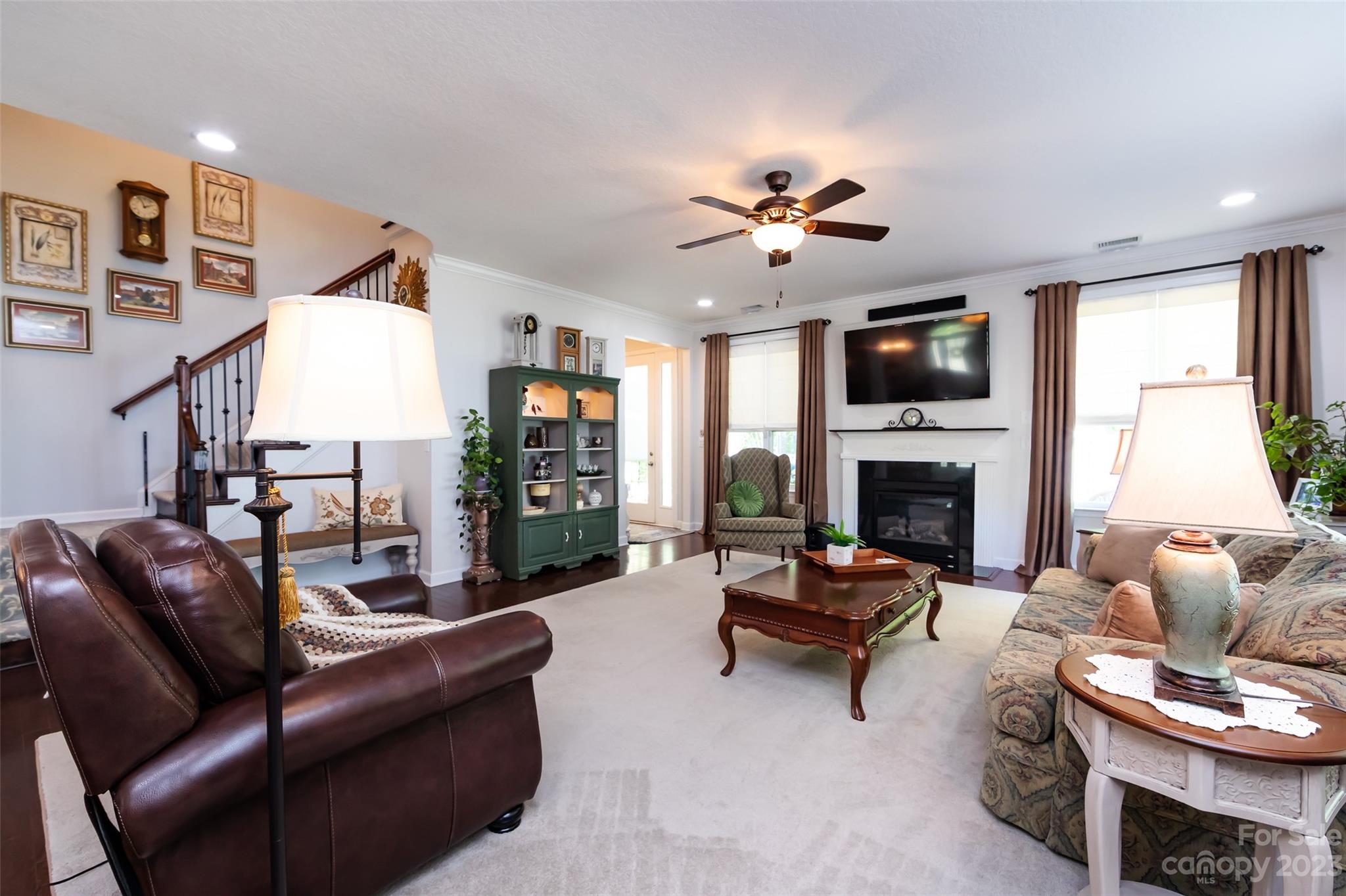 Shelly Woods - Residential