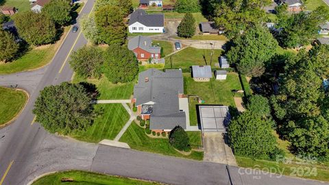 A home in Hickory