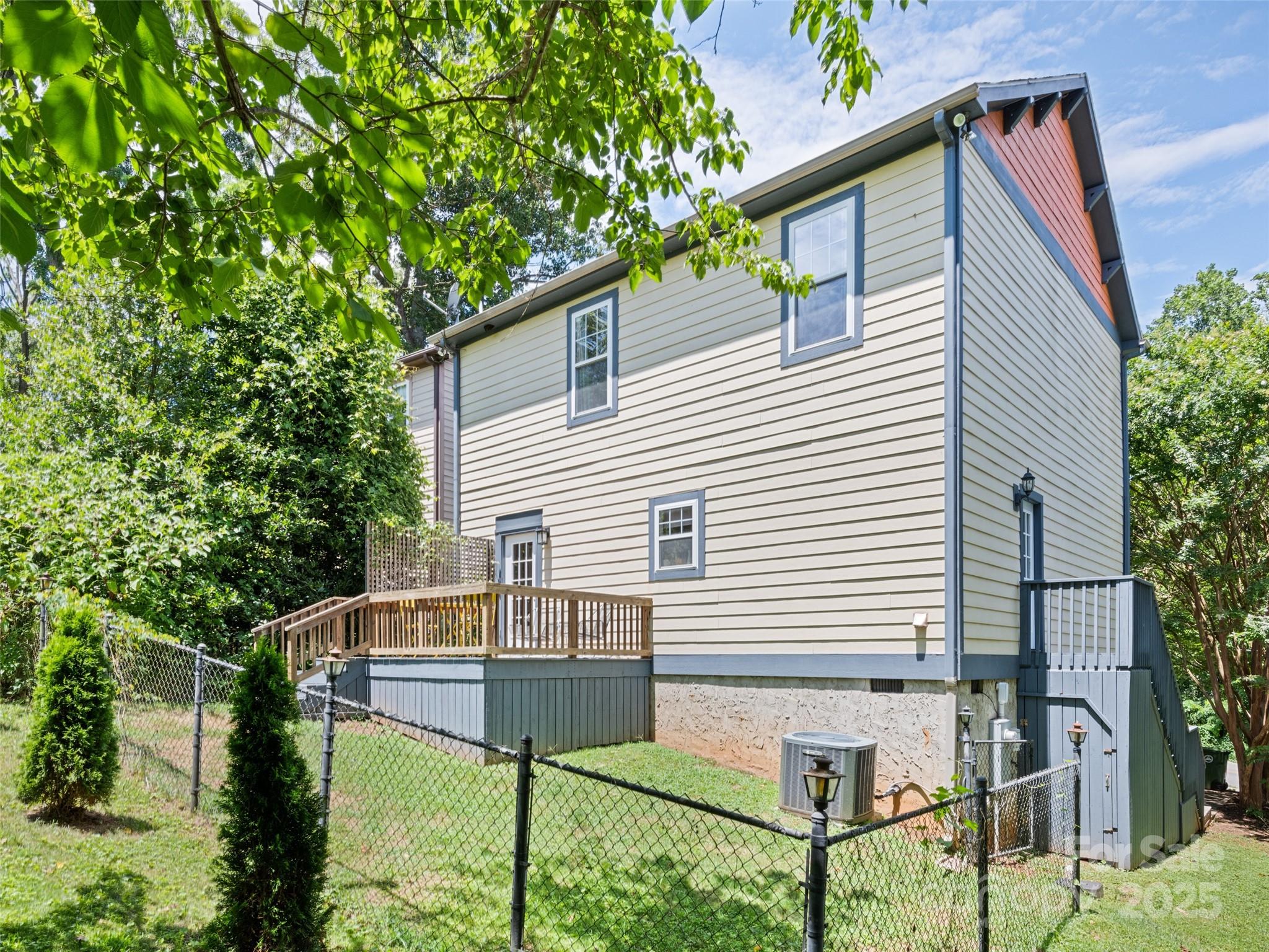451 Riverview Drive