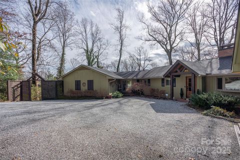 A home in Tryon