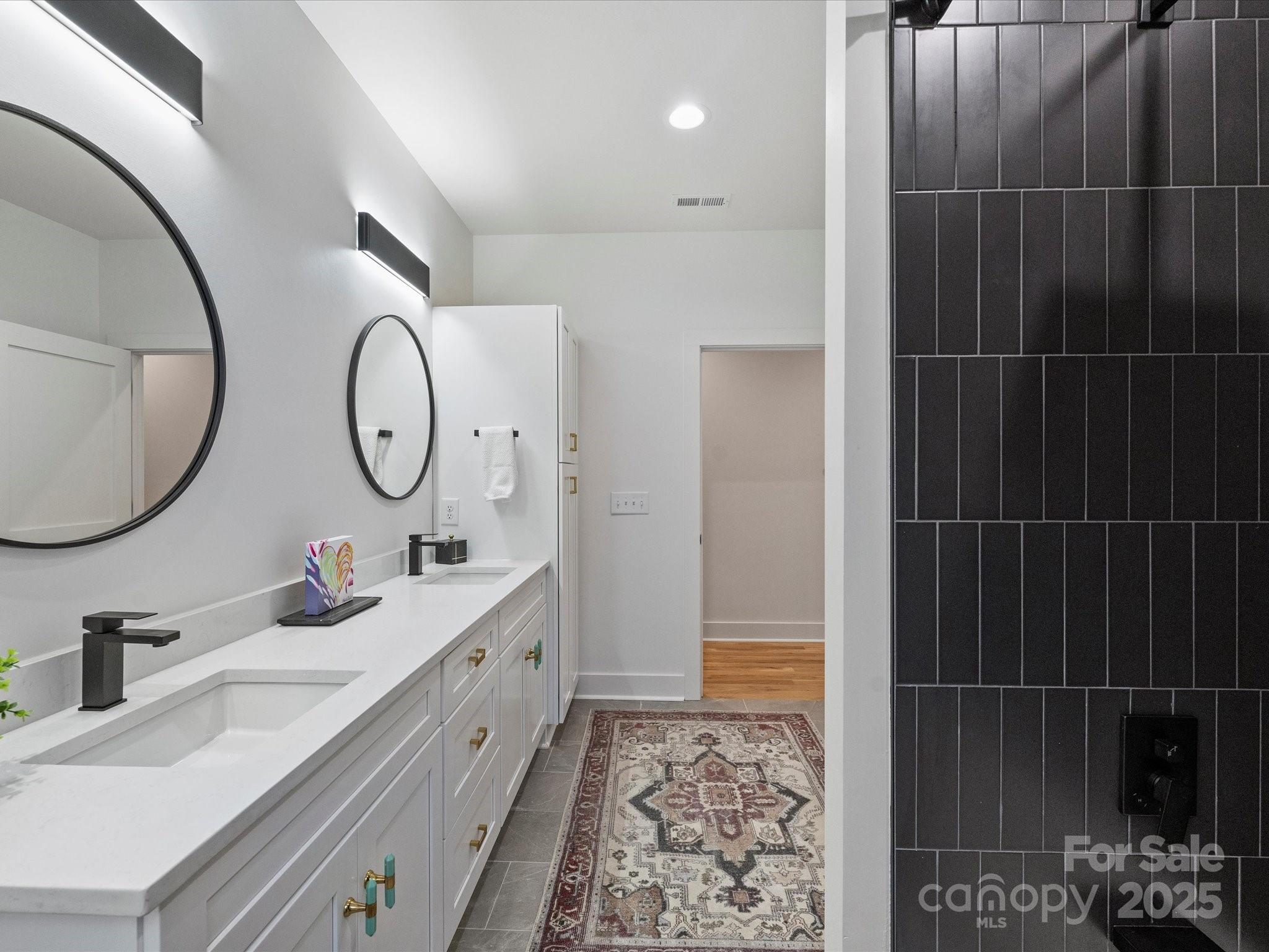 Foxcroft - Residential