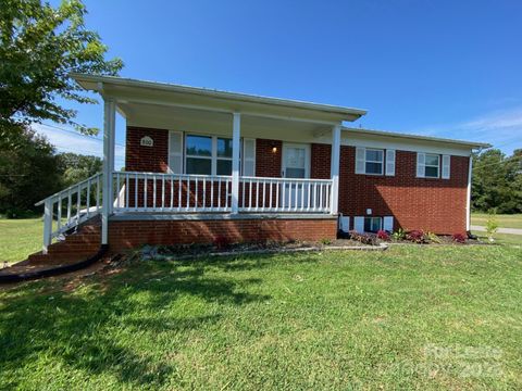 Photo of 800 St James Church Road, Newton, NC 28658 (MLS # 4311147)