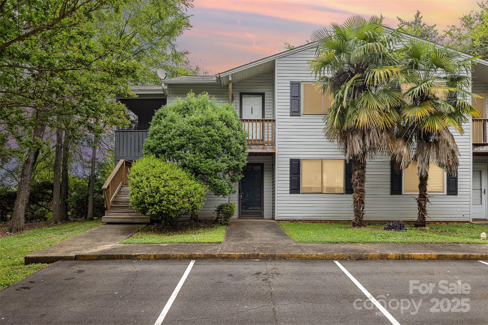 Hunters Chase - Residential