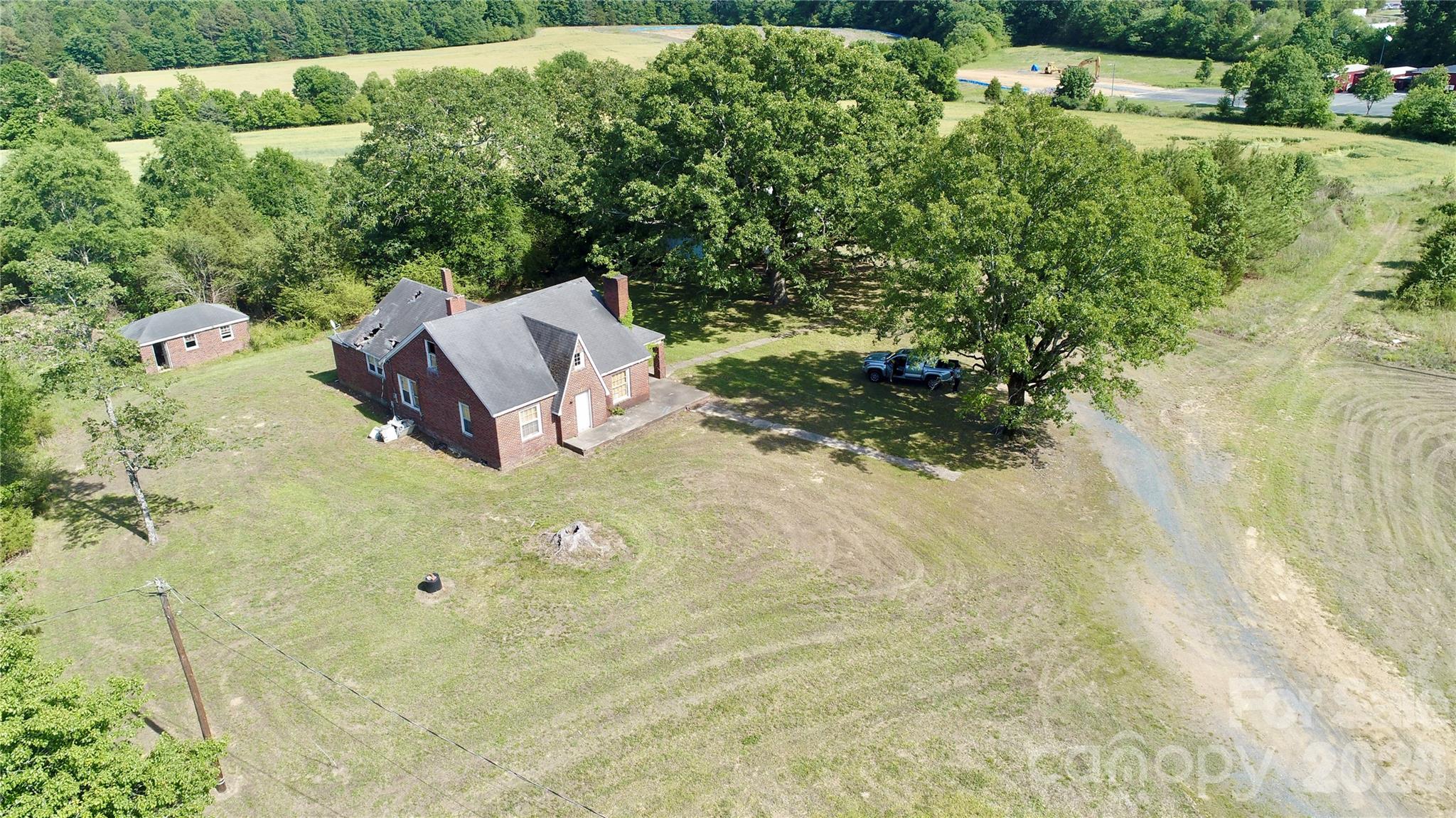 11633 Highway 601 Highway