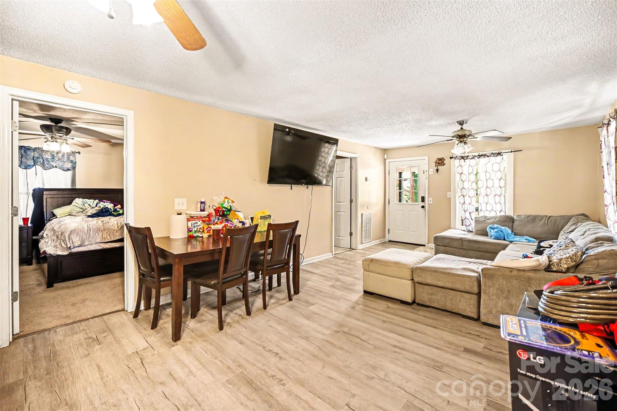 12 Bost Avenue SW