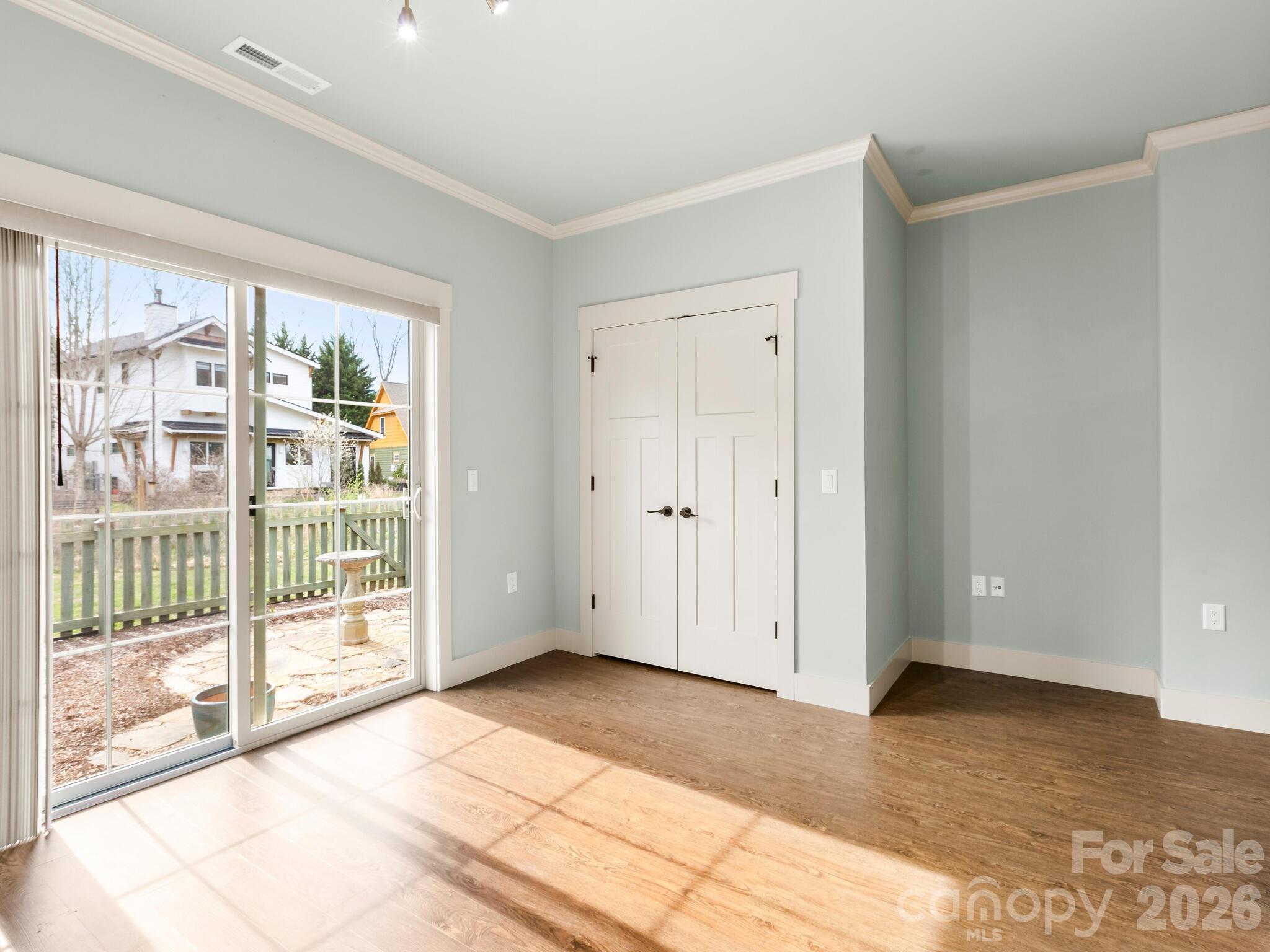 The Villages At Crest Mountain - Residential