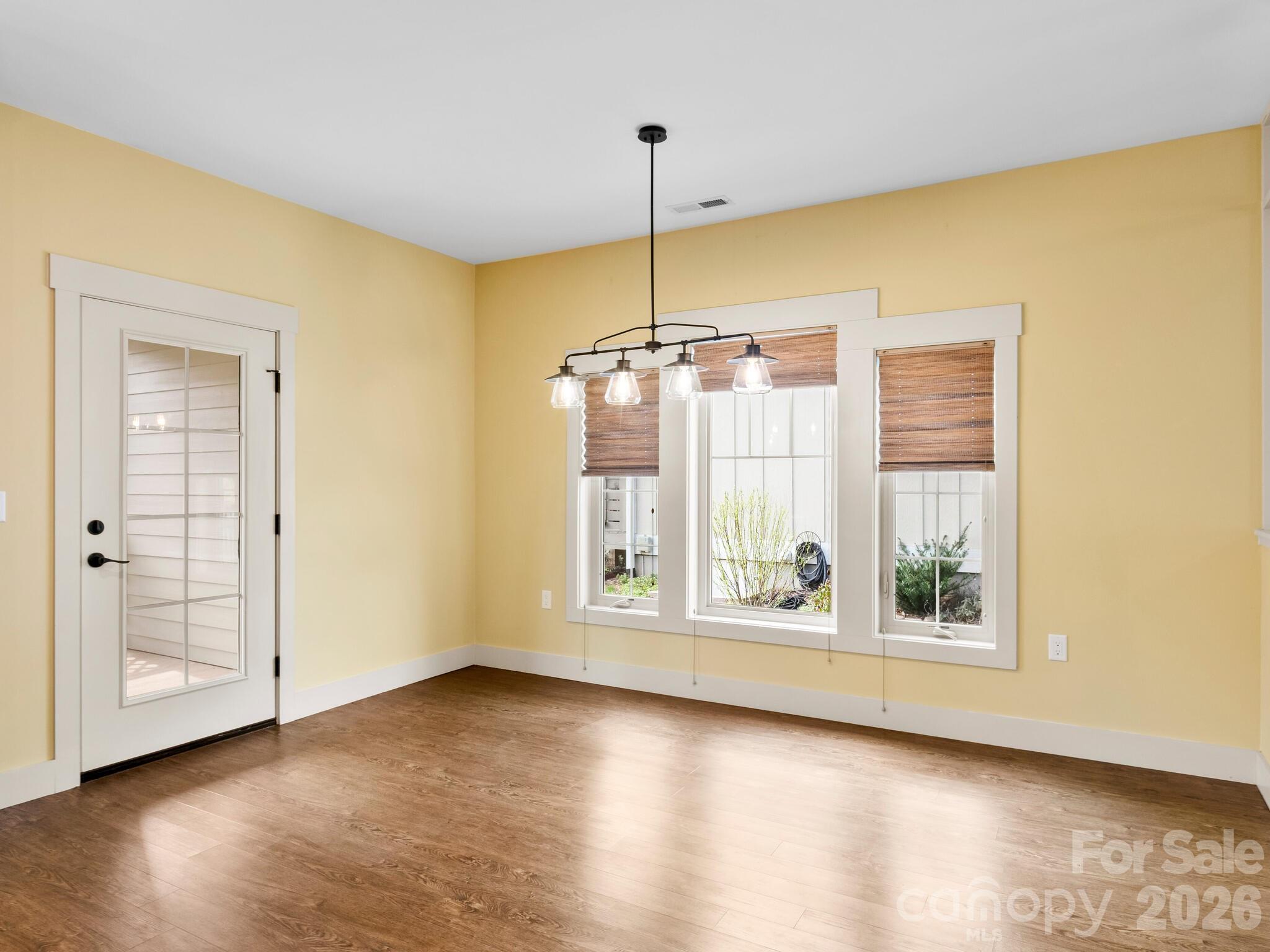 The Villages At Crest Mountain - Residential