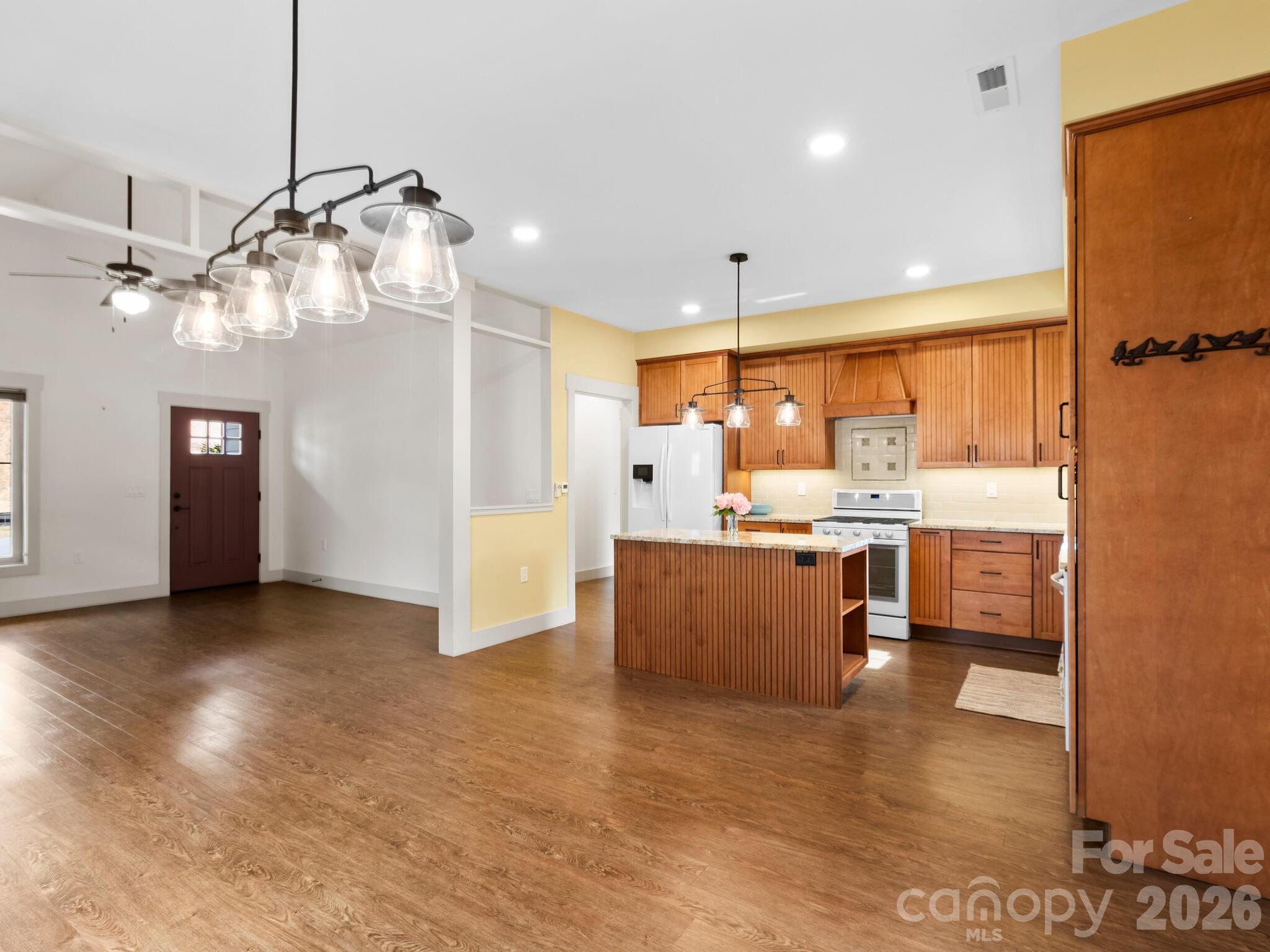 The Villages At Crest Mountain - Residential