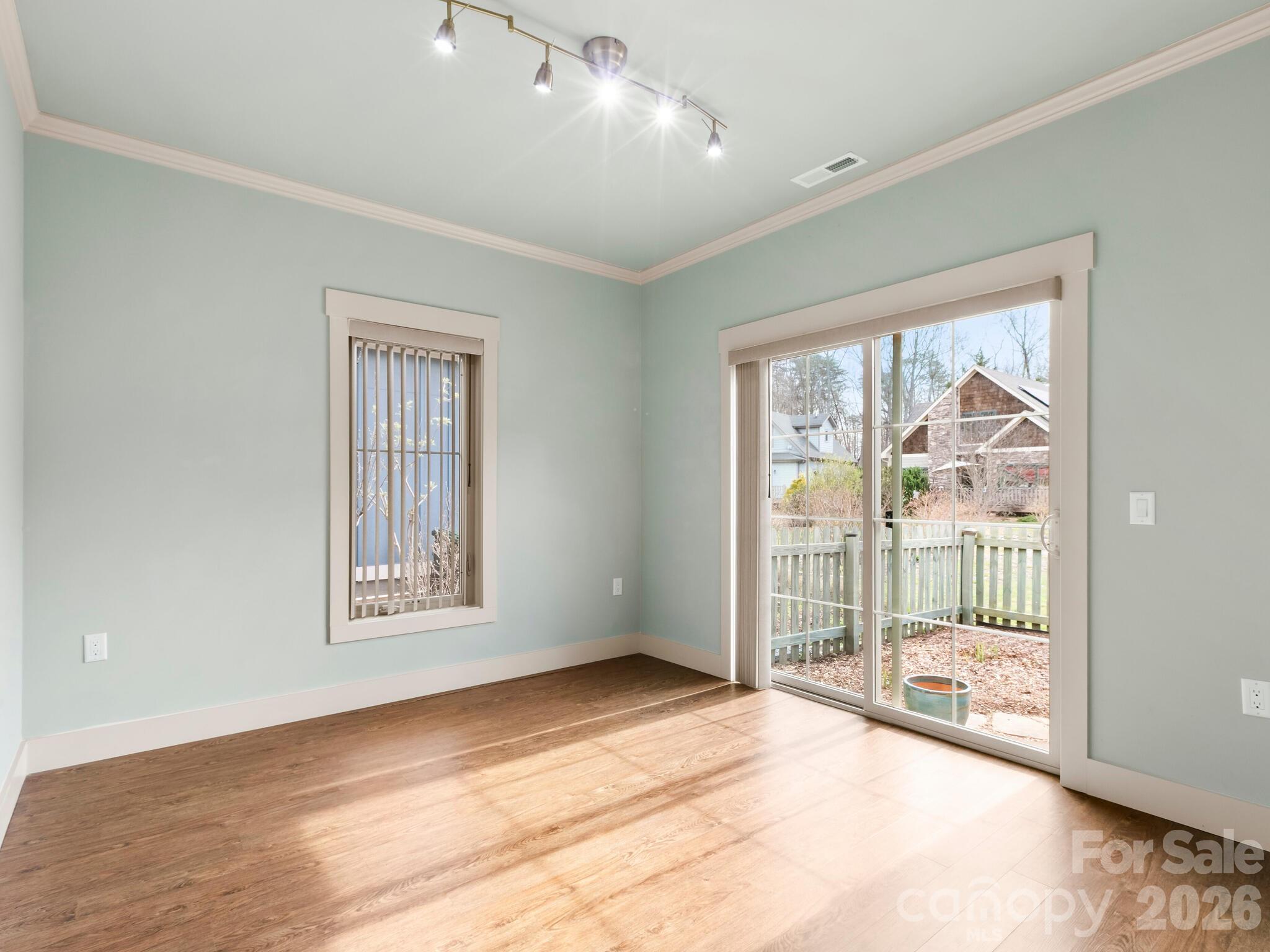 The Villages At Crest Mountain - Residential