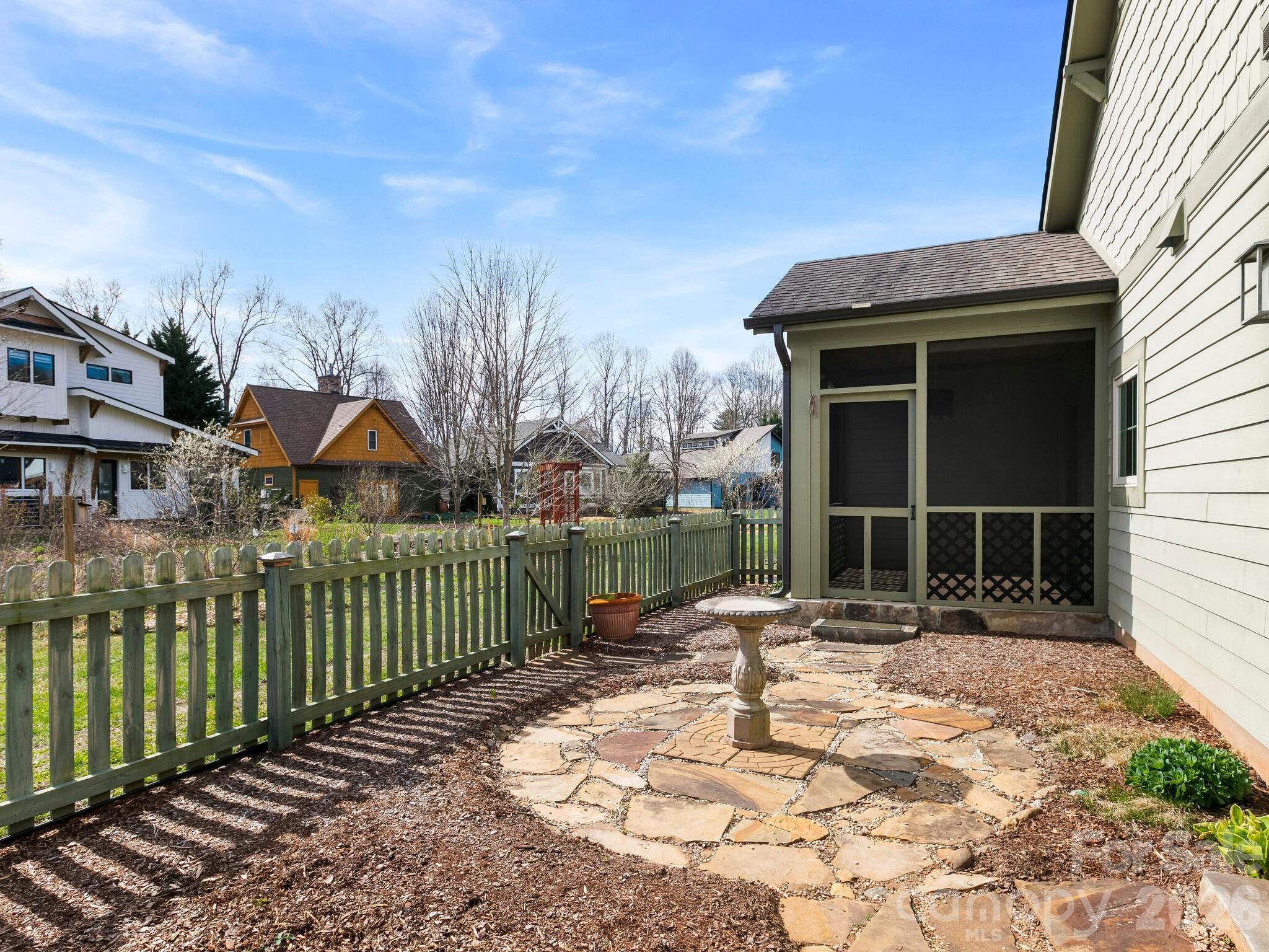 The Villages At Crest Mountain - Residential