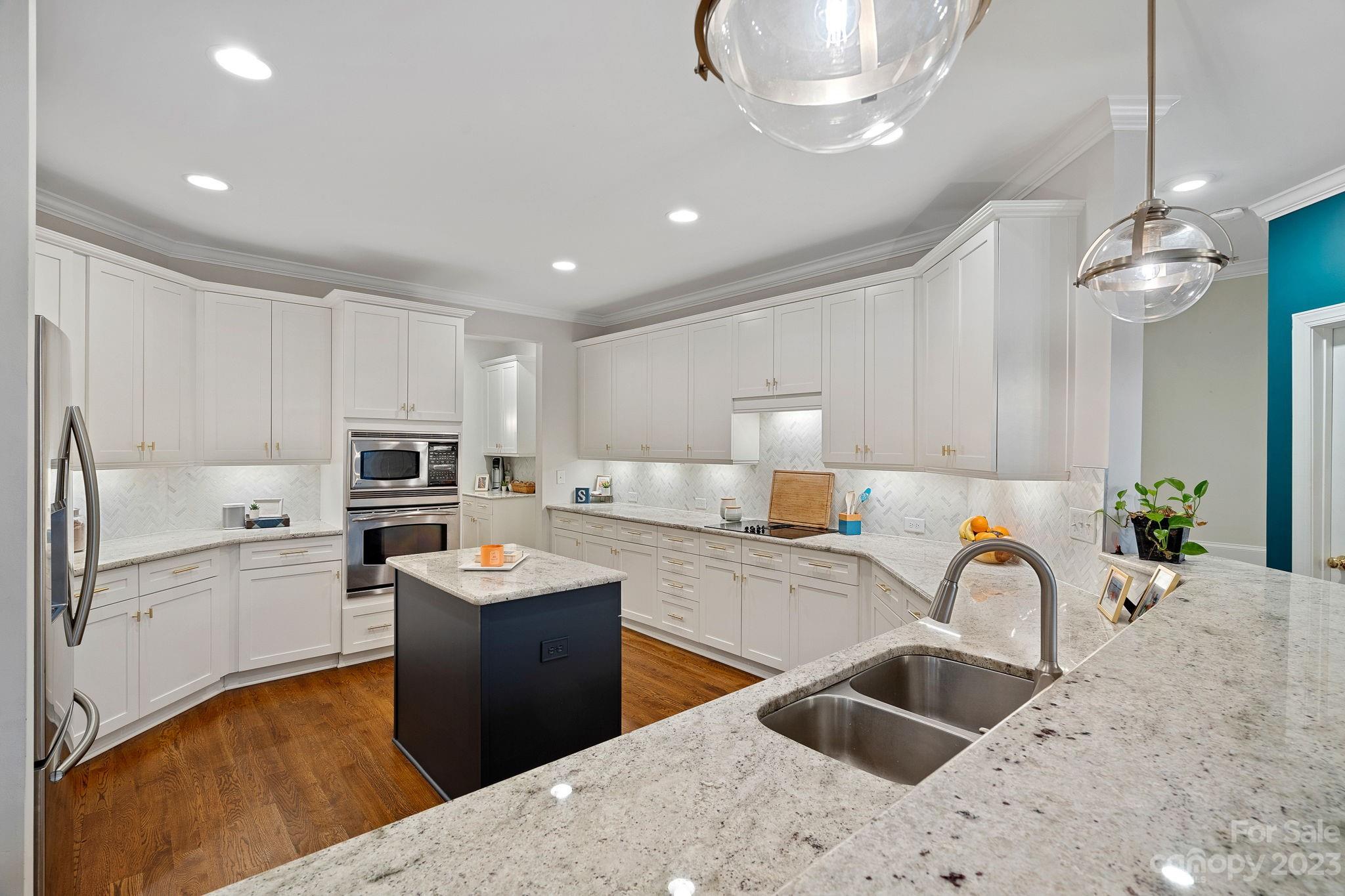 Macaulay - Residential