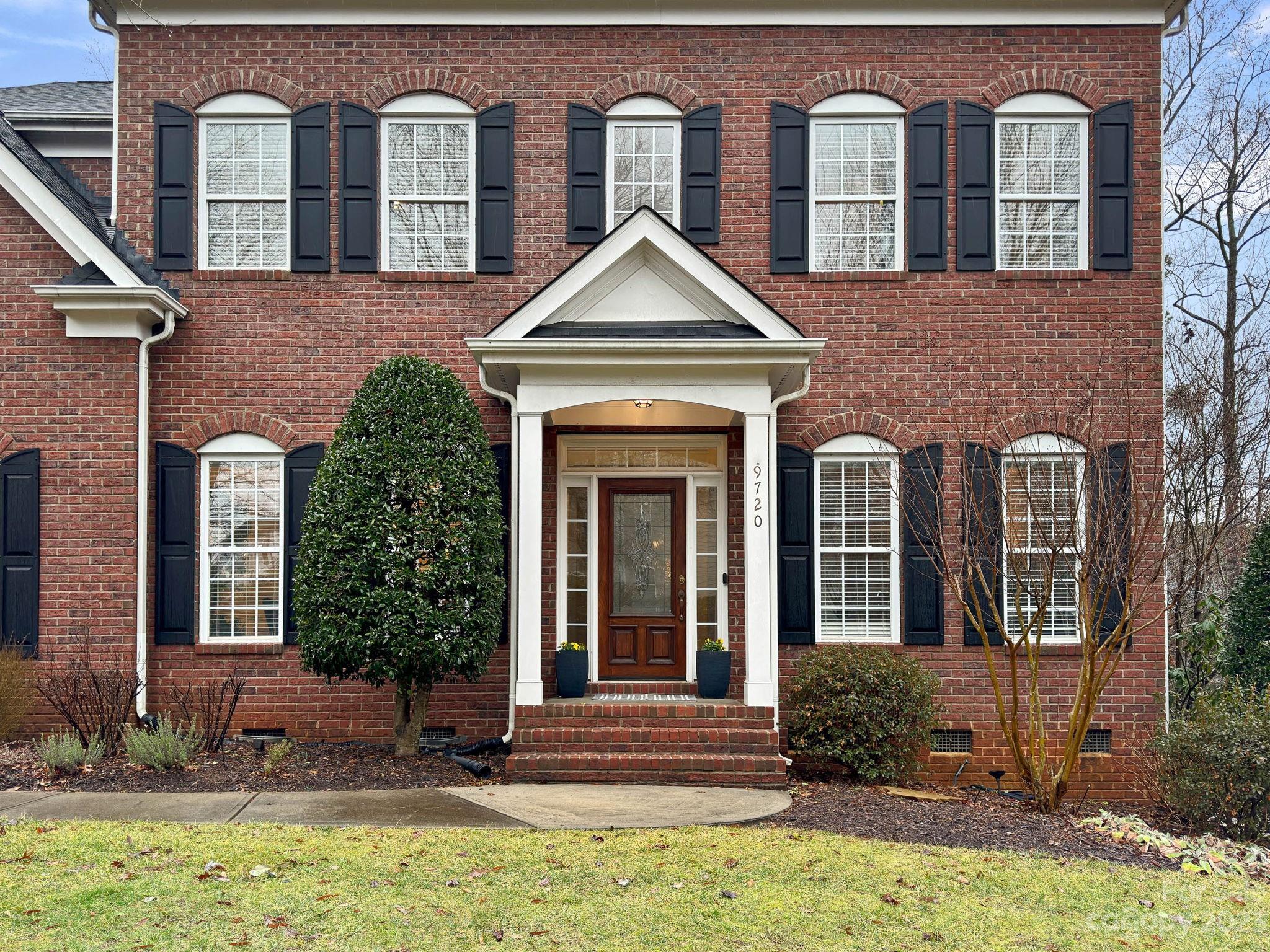 Macaulay - Residential