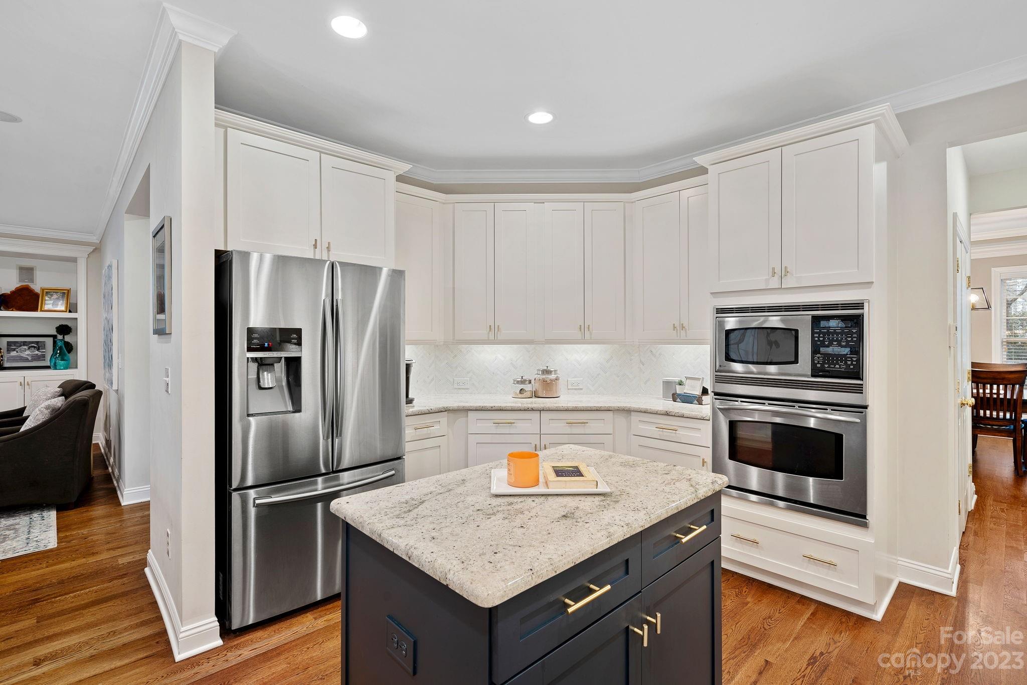 Macaulay - Residential