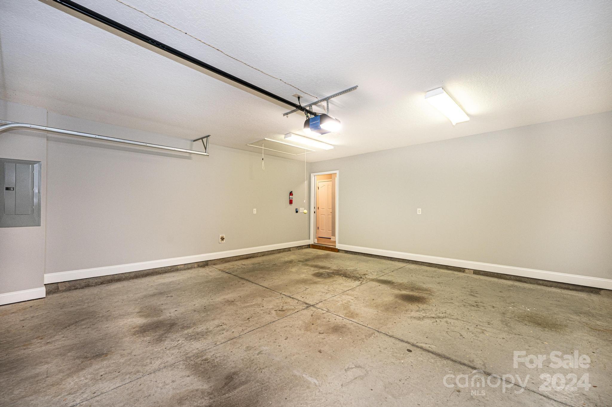 Wynnshire Ridge - Residential