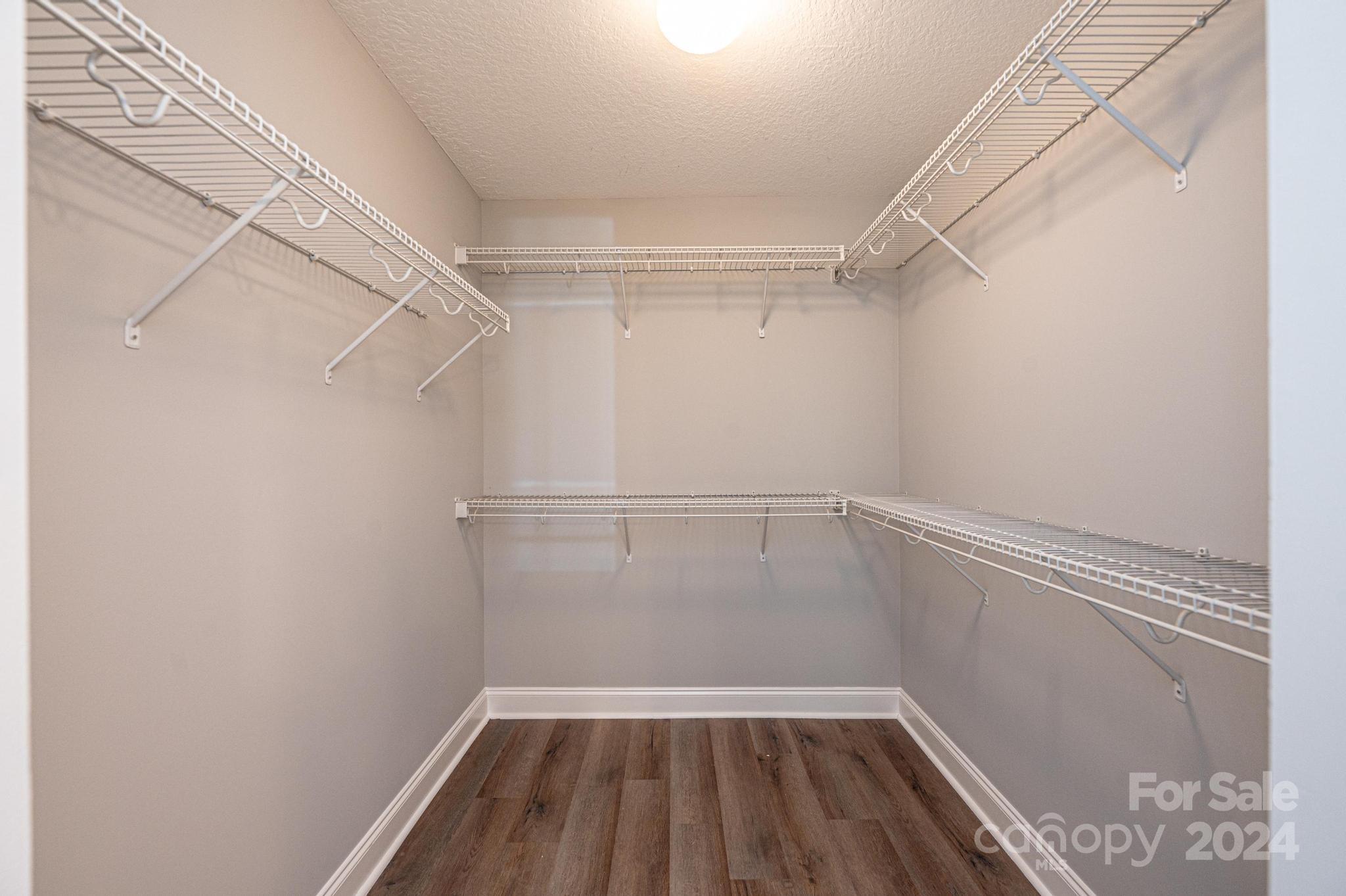 Wynnshire Ridge - Residential