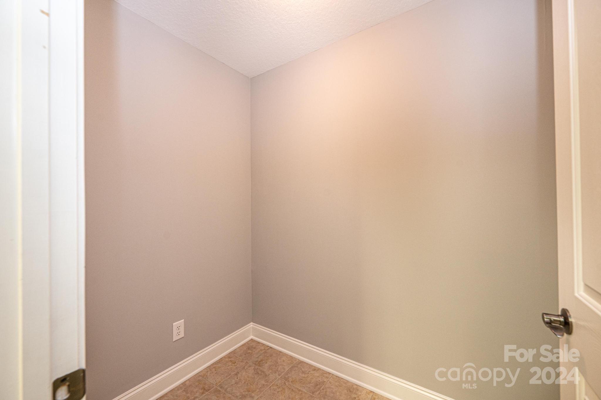 Wynnshire Ridge - Residential