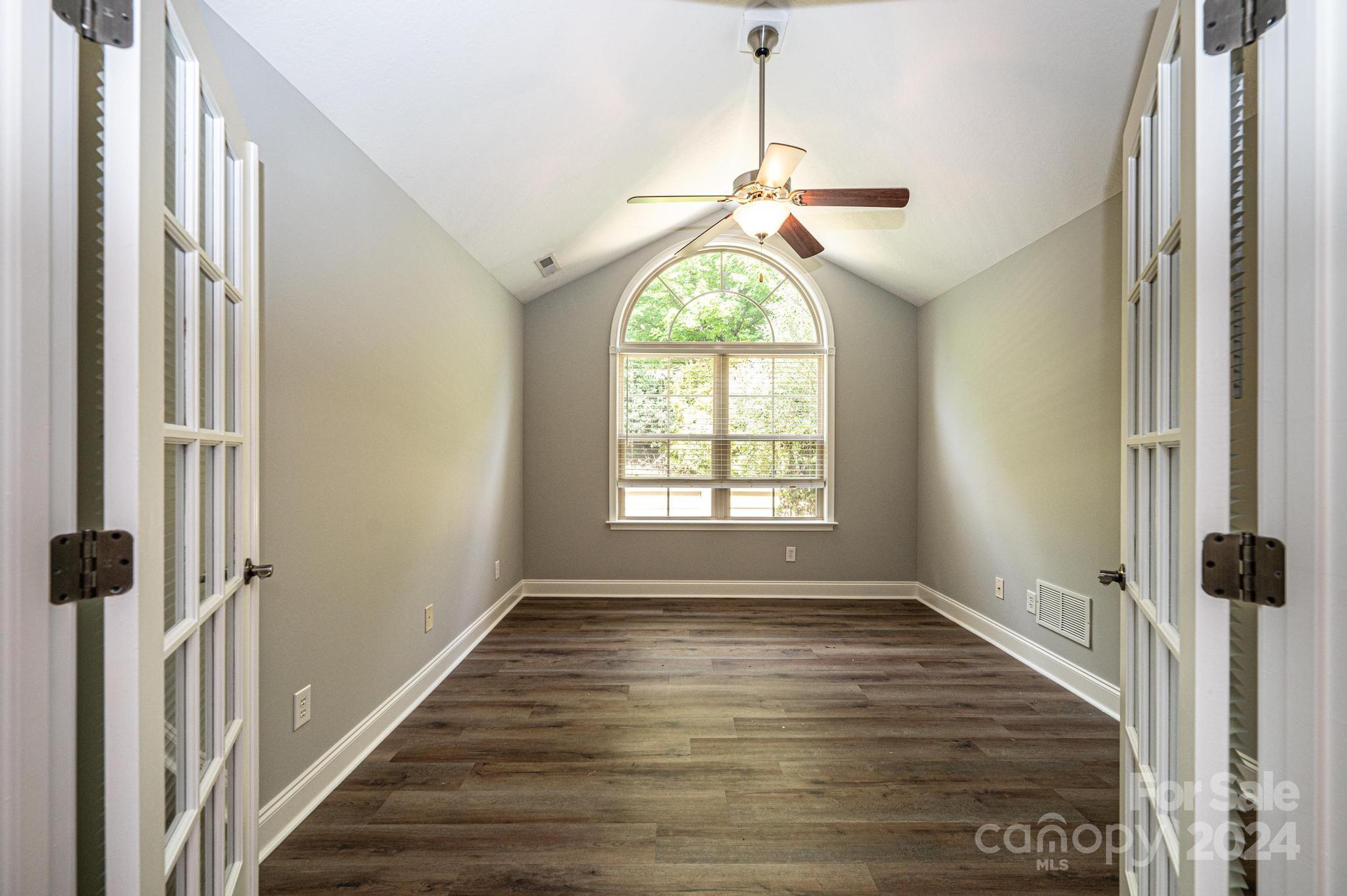 Wynnshire Ridge - Residential