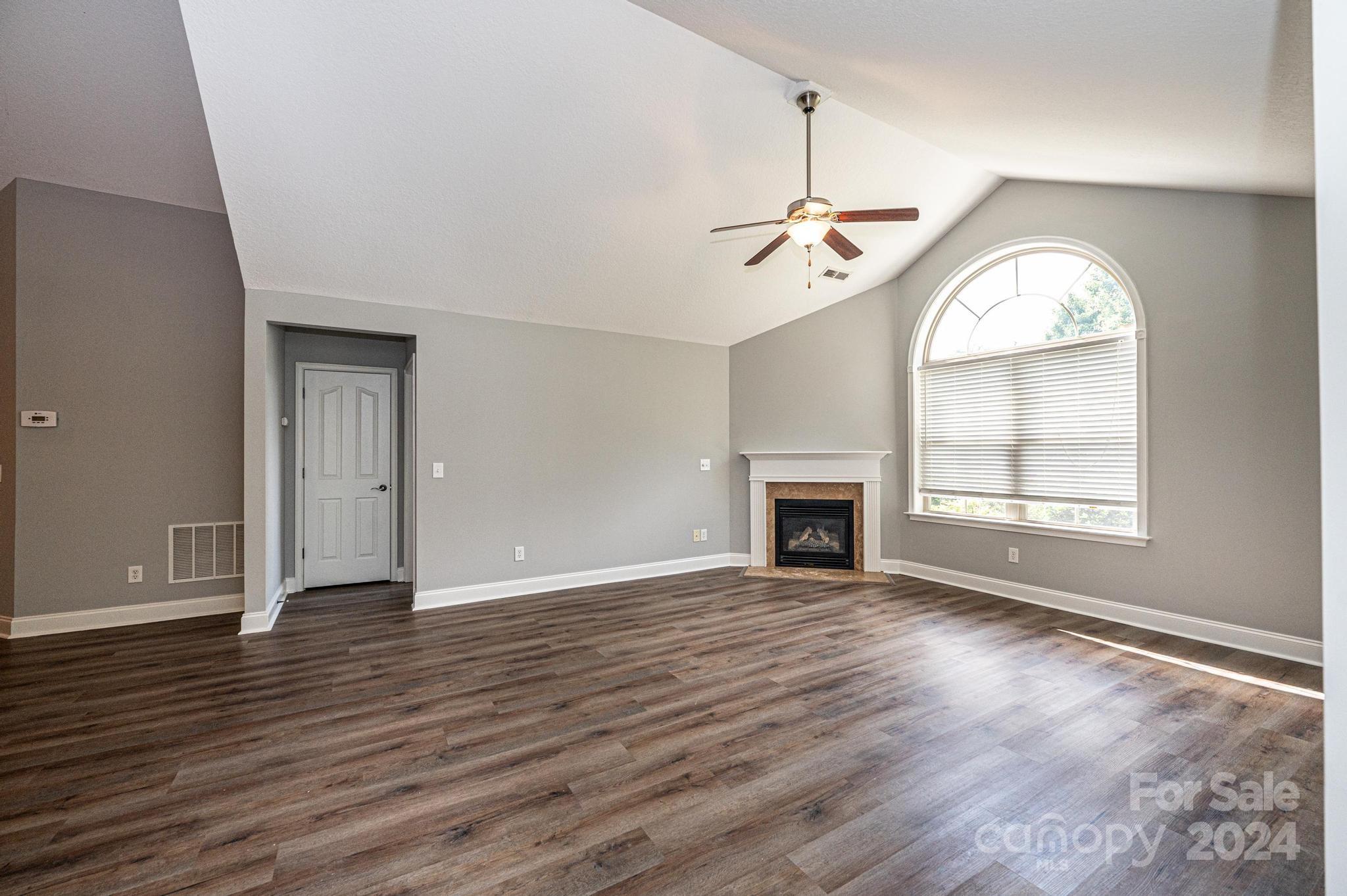 Wynnshire Ridge - Residential