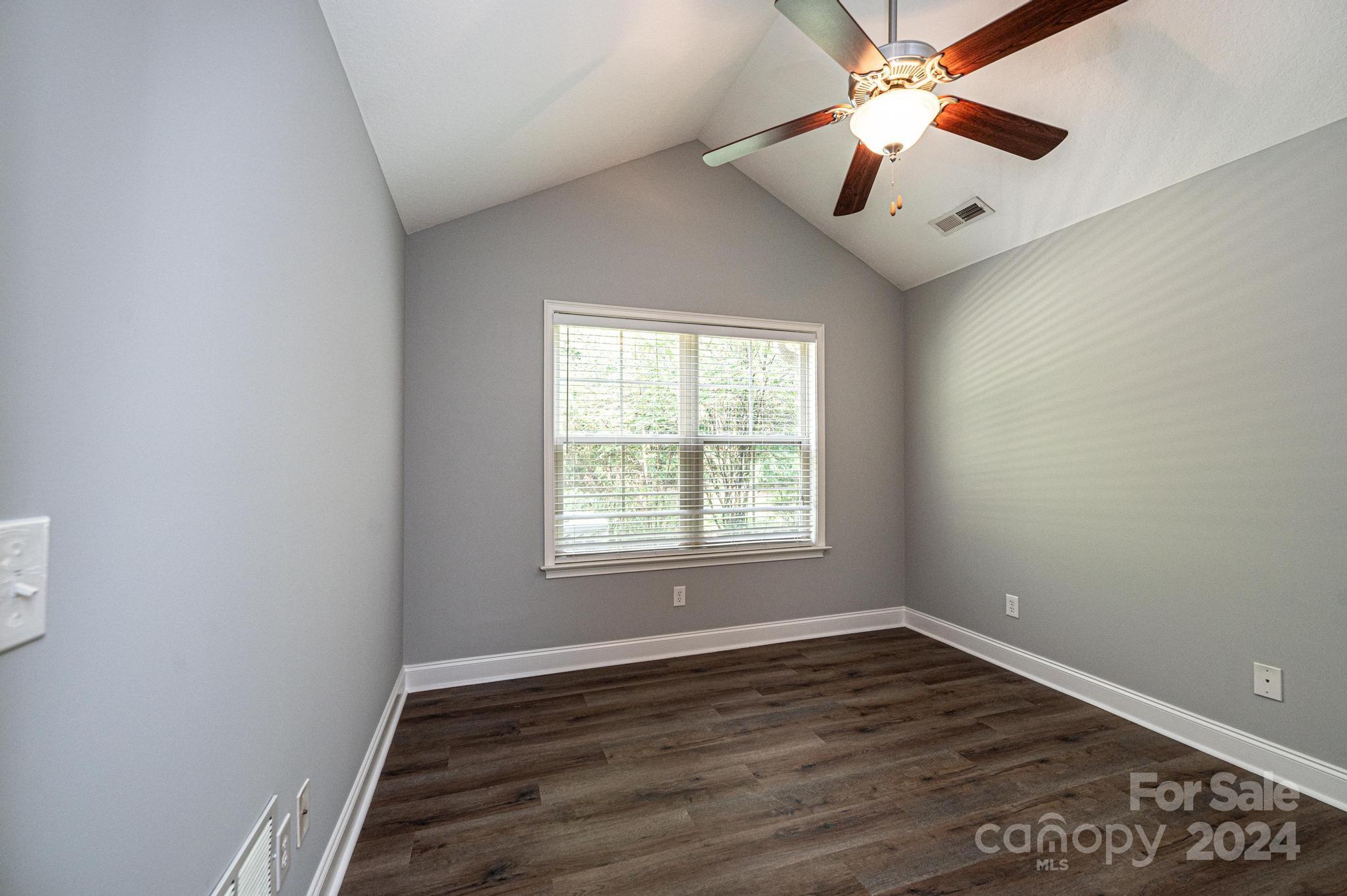 Wynnshire Ridge - Residential