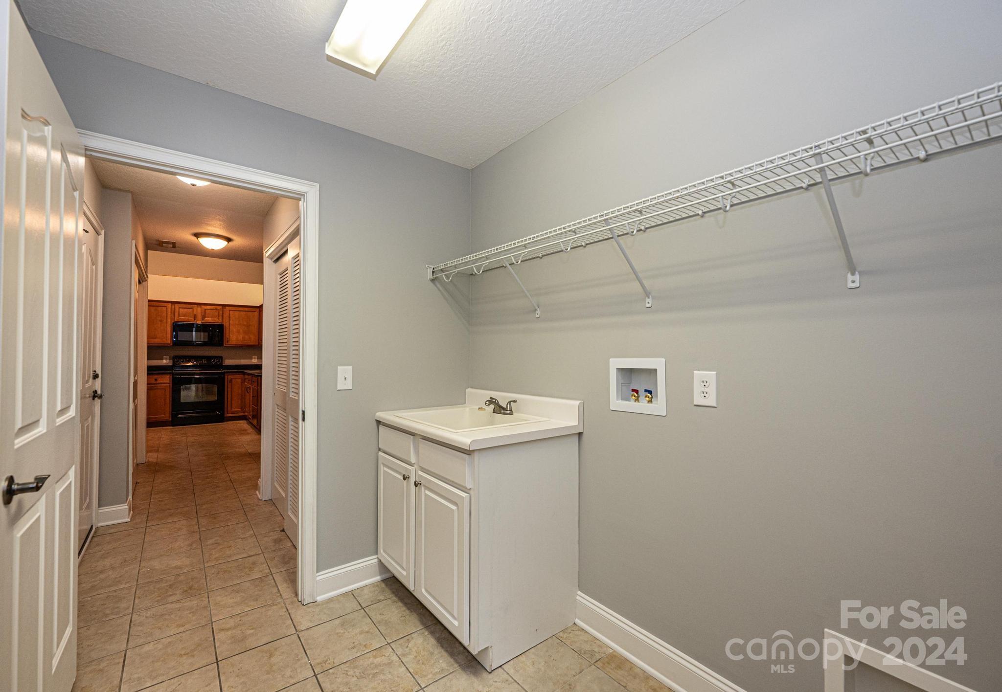 Wynnshire Ridge - Residential